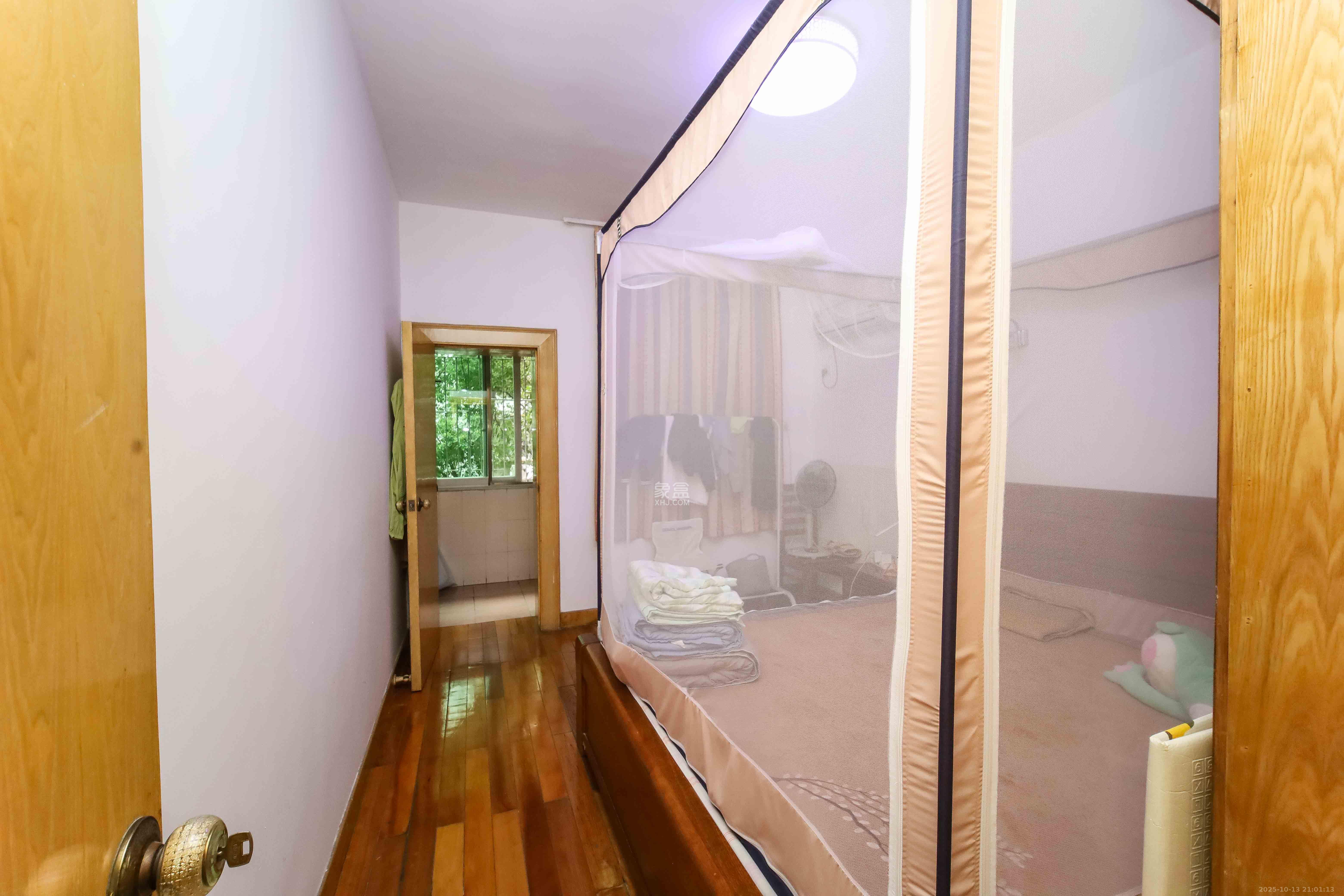 马王堆疗养院单位房  3室2厅1卫    80.0万卧室