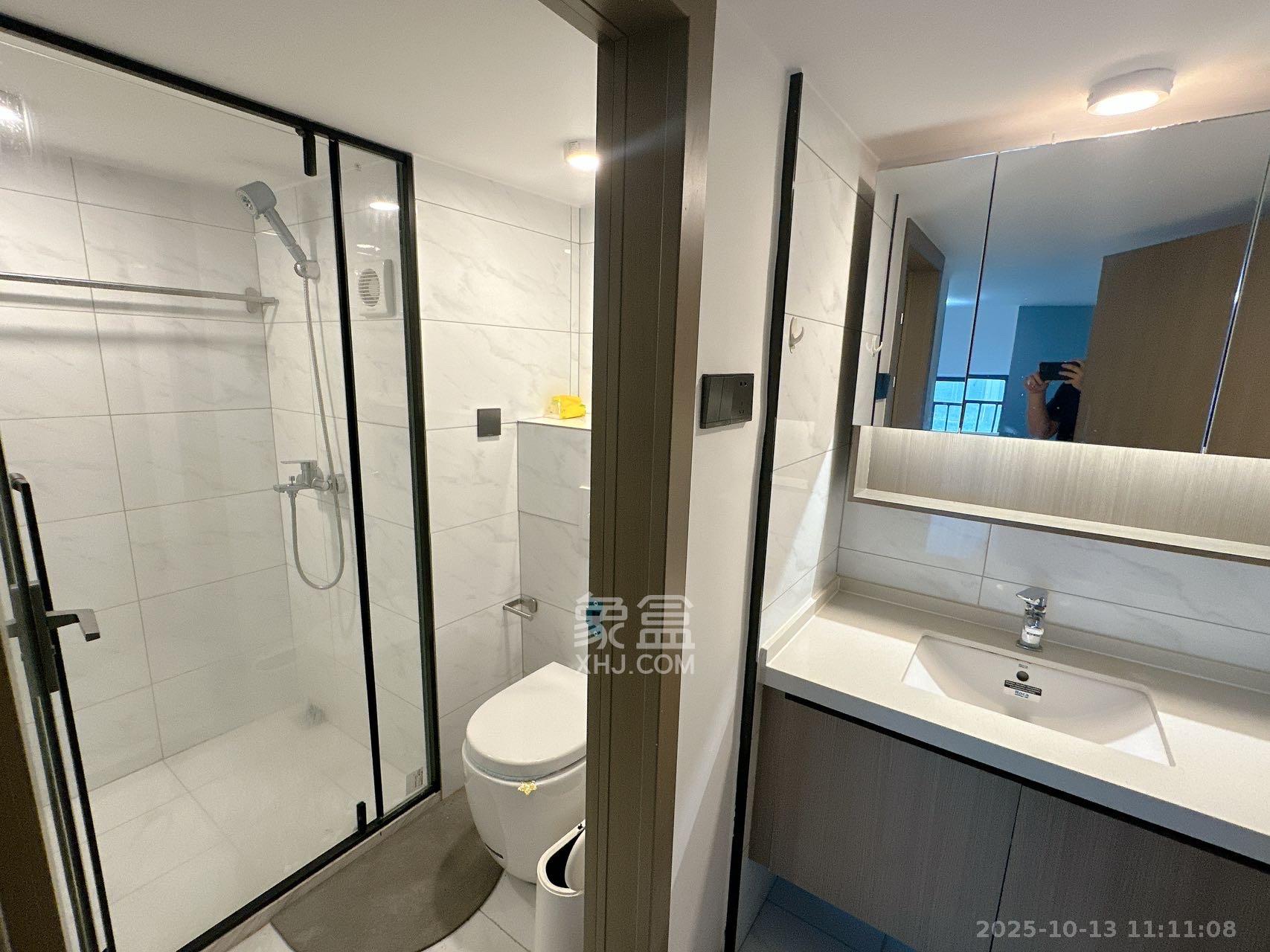 藏珑湖上公馆 1室0厅0卫 4500.0元/月 藏珑湖上公馆 1室0厅0卫 4500.0元/月室内图