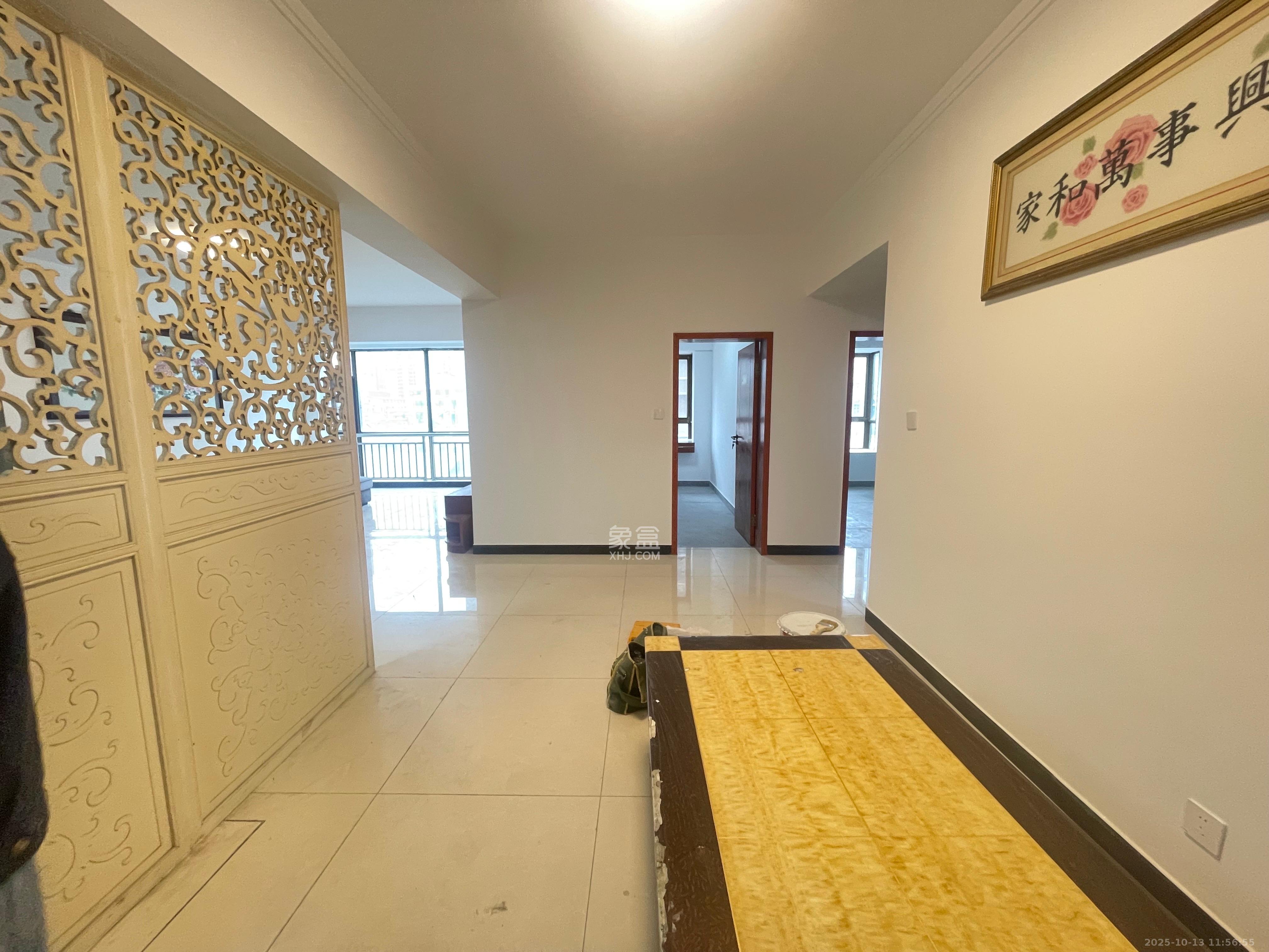 长宝1667  3室2厅1卫    3600.0元/月室内图