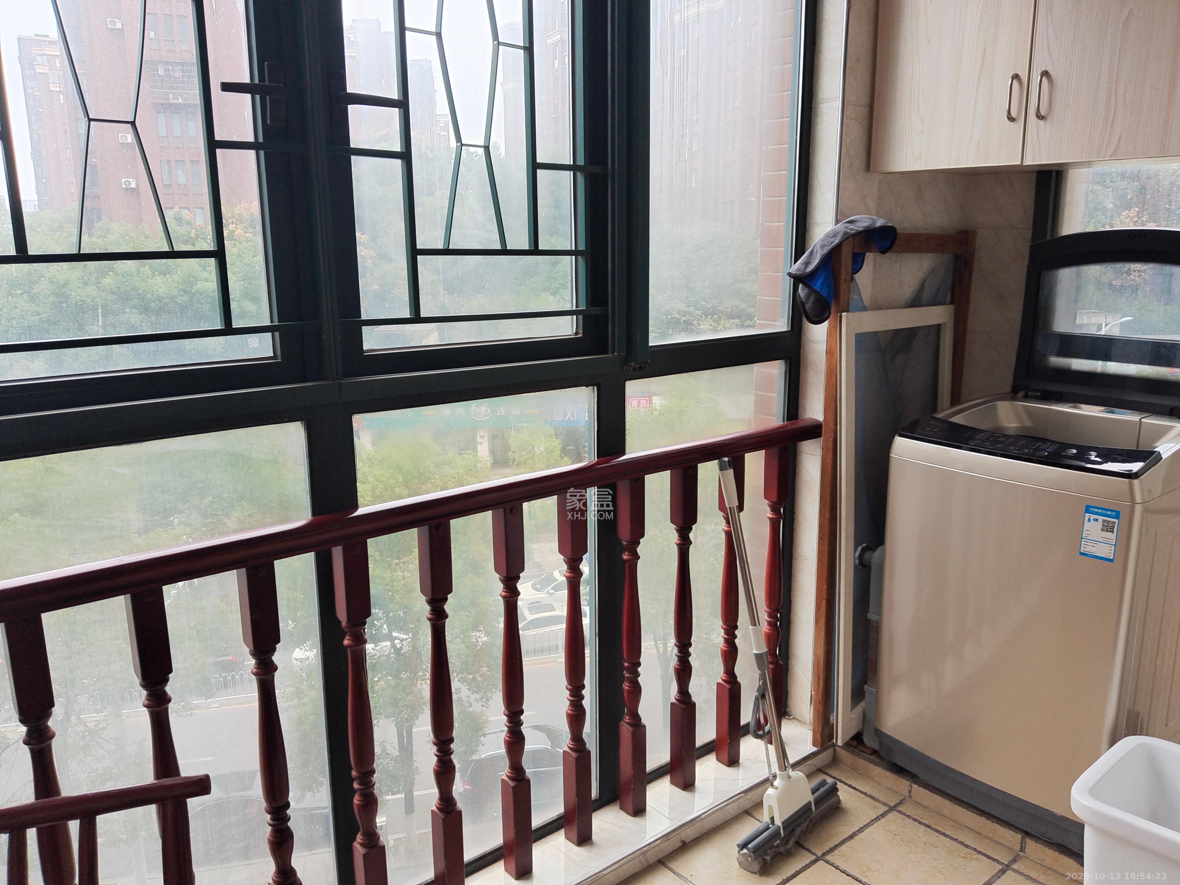 长沙欧洲城  3室2厅2卫    3400.0元/月室内图