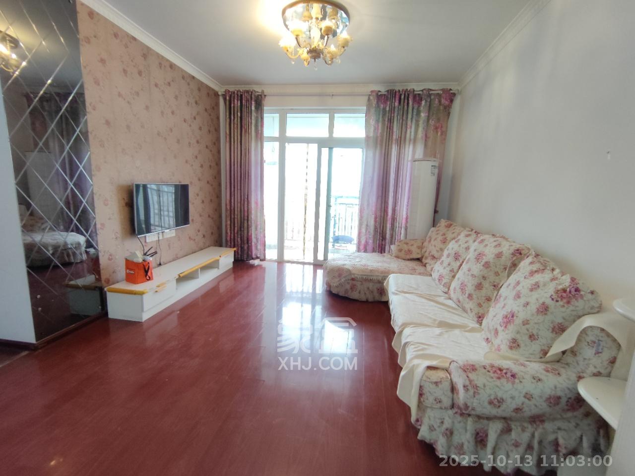 汀湘十里  2室2厅1卫    1800.0元/月 汀湘十里  2室2厅1卫    1800.0元/月室内图