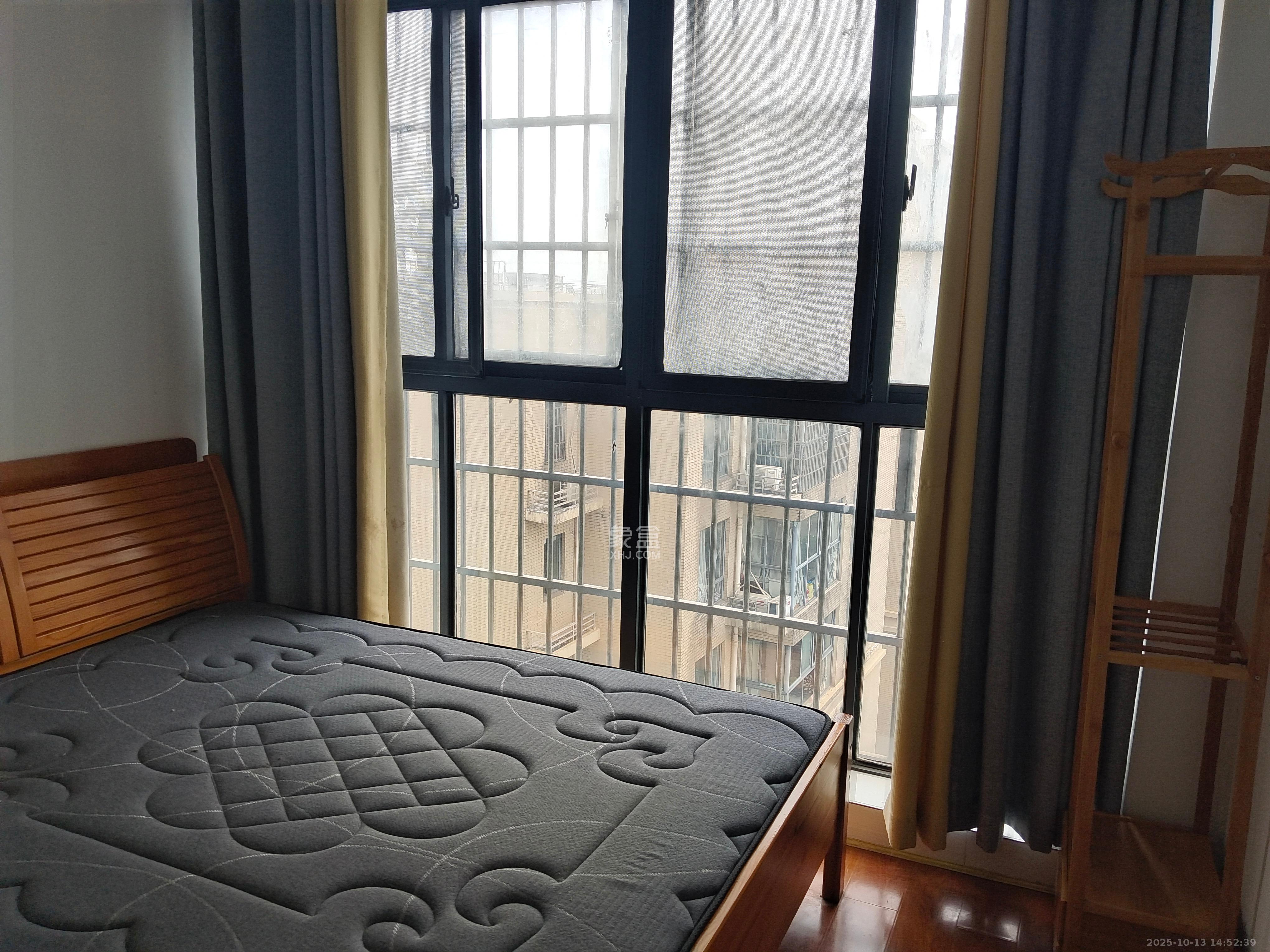 鑫远熙山 1室1厅1卫 1250.0元/月 鑫远熙山 1室1厅1卫 1250.0元/月室内图