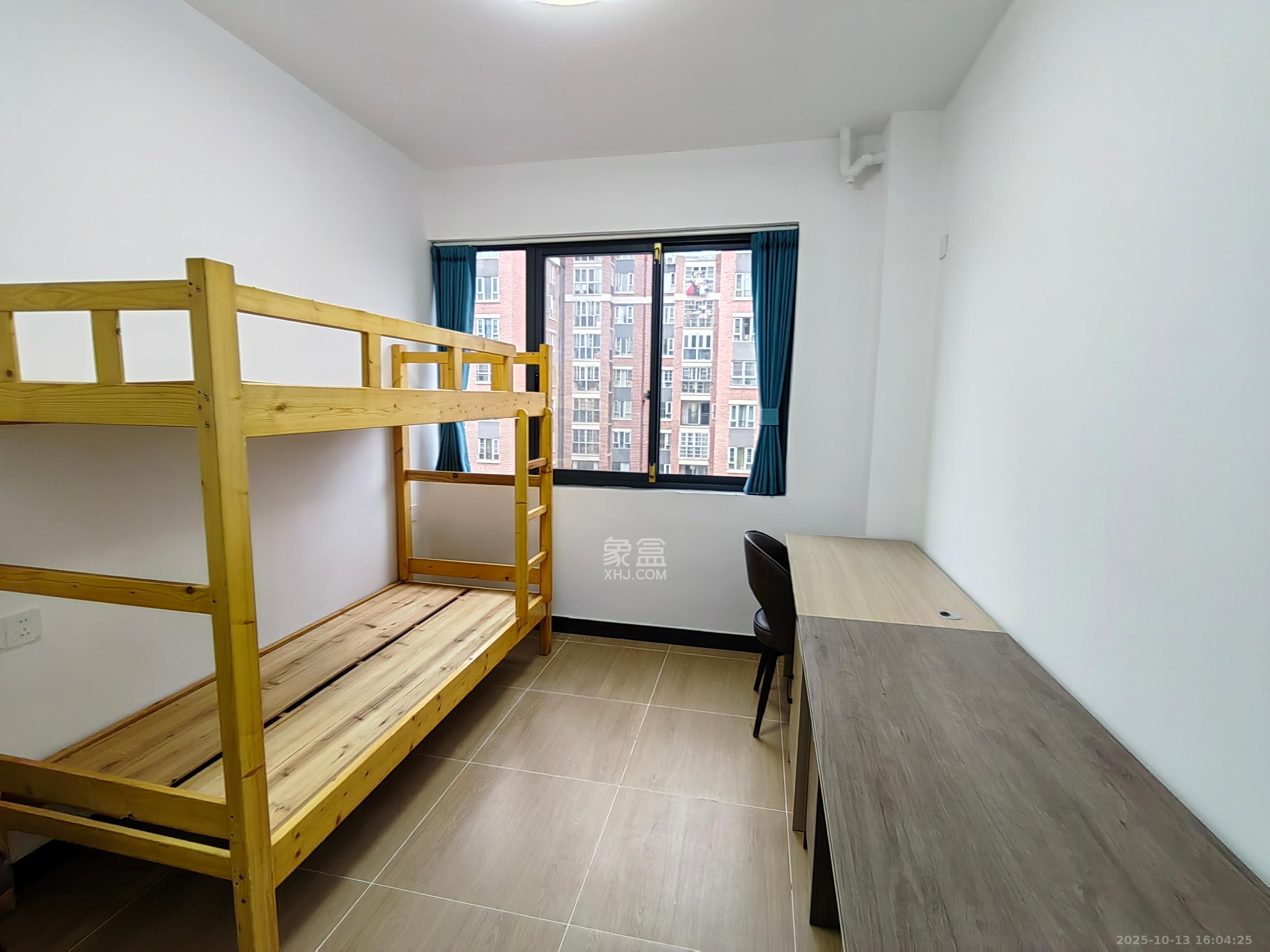 五矿紫湖香醍  4室2厅1卫    2700.0元/月室内图