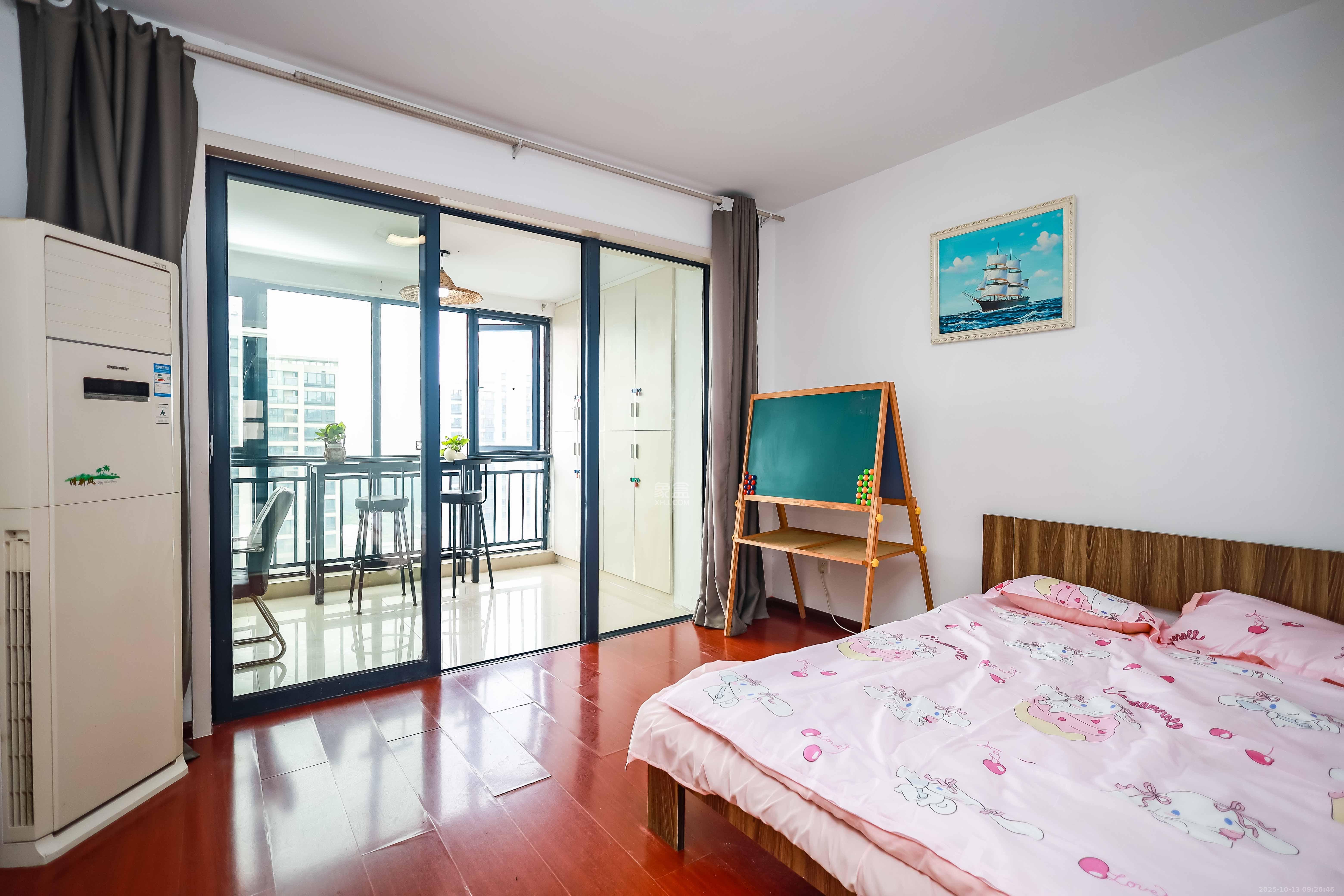 北京御园一二期(国泰嘉园)  3室2厅1卫    1900.0元/月 北京御园一二期(国泰嘉园)  3室2厅1卫    1900.0元/月室内图