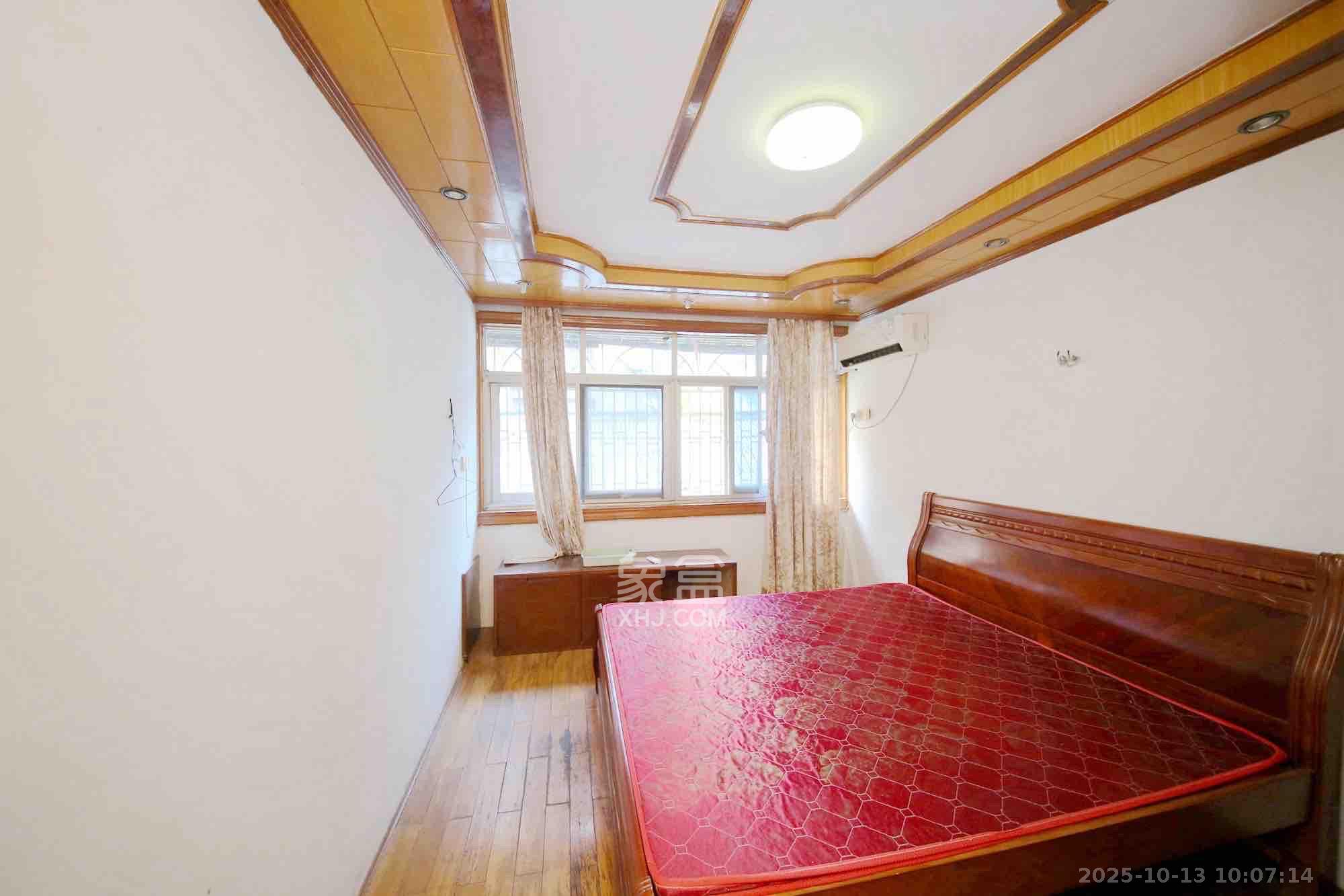 赐闲湖（机关事务管理单位房）  3室1厅1卫    2400.0元/月室内图