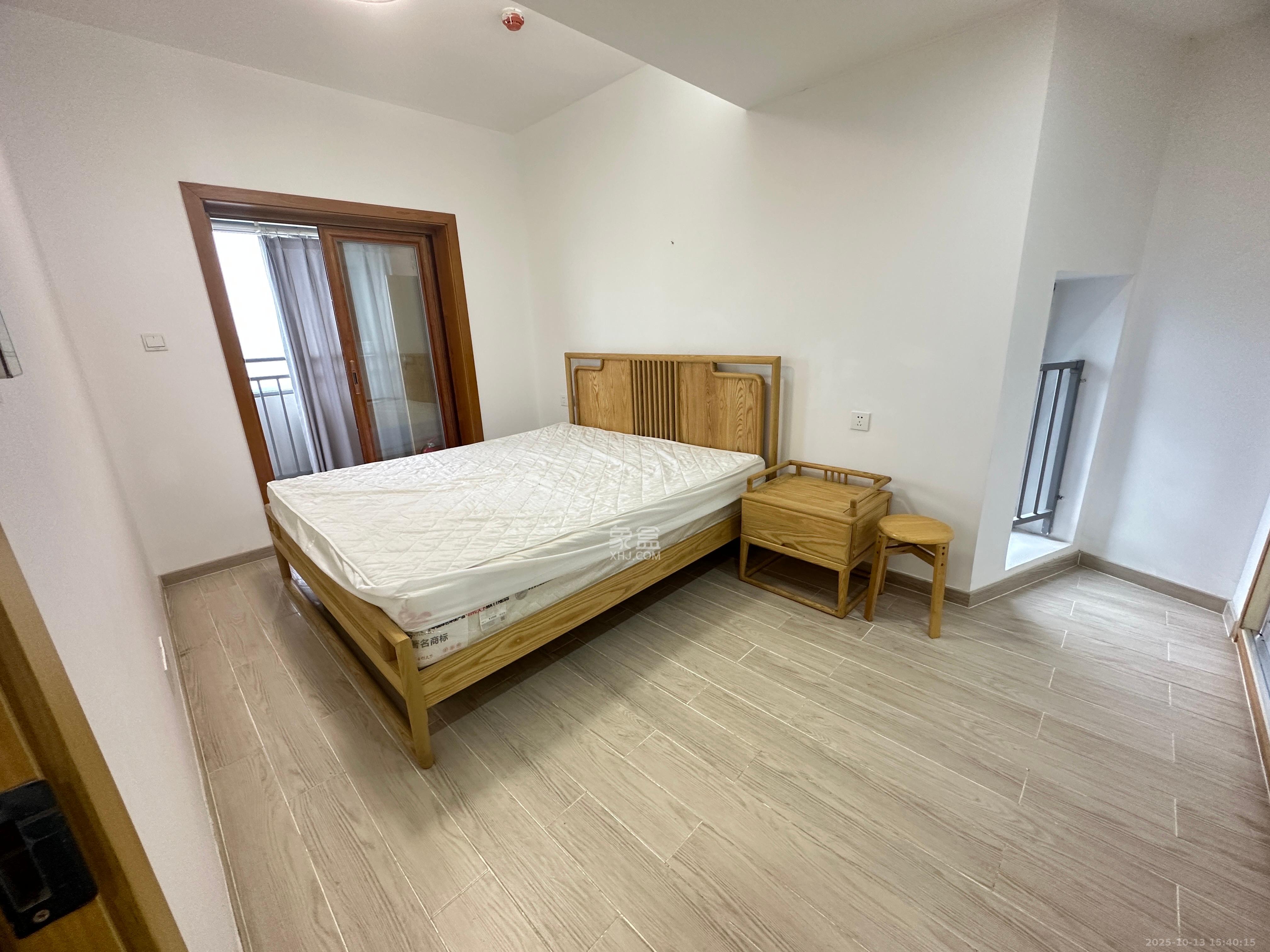 保利国际广场 1室1厅1卫 3500.0元/月 保利国际广场 1室1厅1卫 3500.0元/月室内图