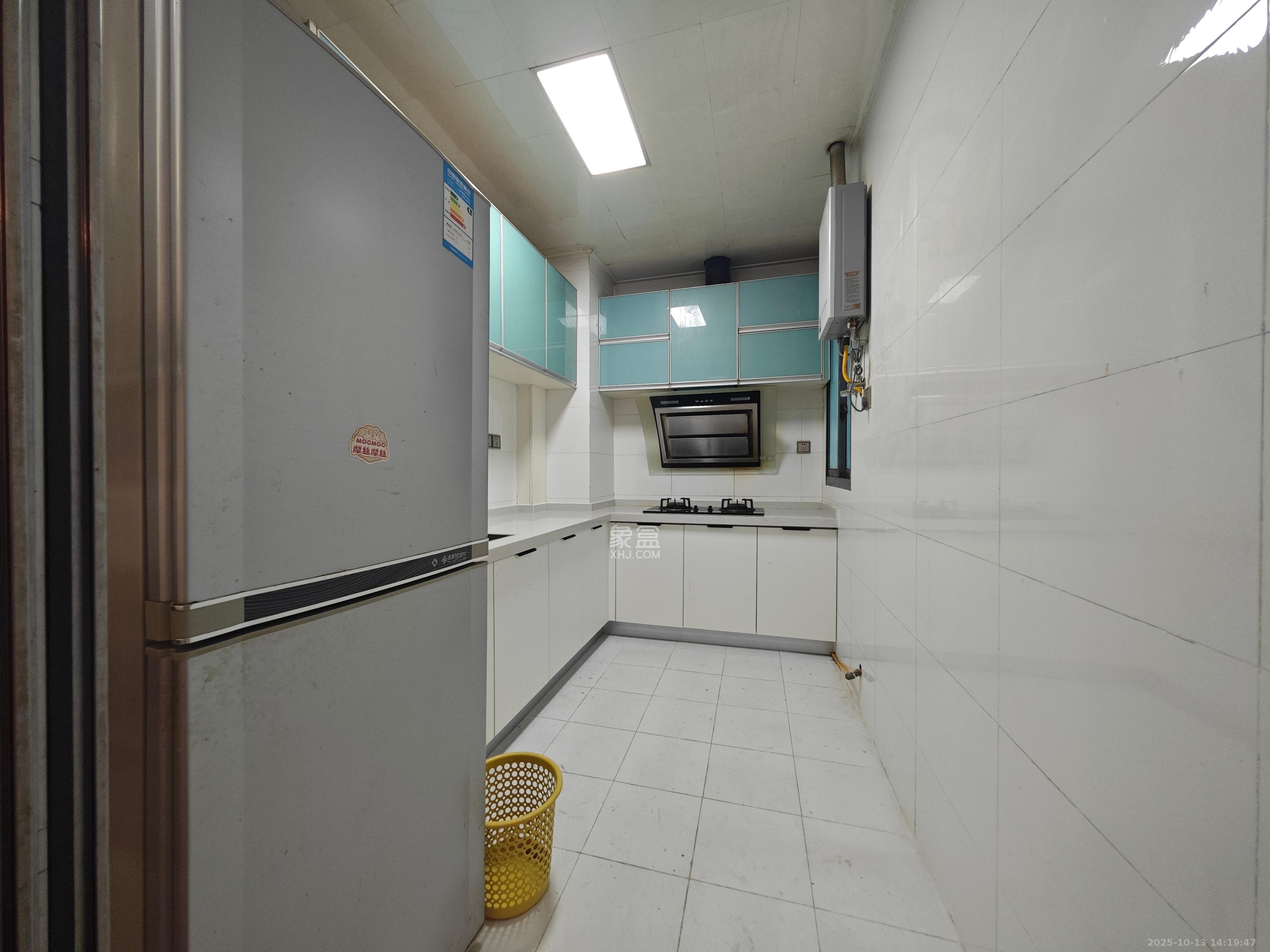 城南故事家园  2室2厅1卫    1800.0元/月 城南故事家园  2室2厅1卫    1800.0元/月室内图