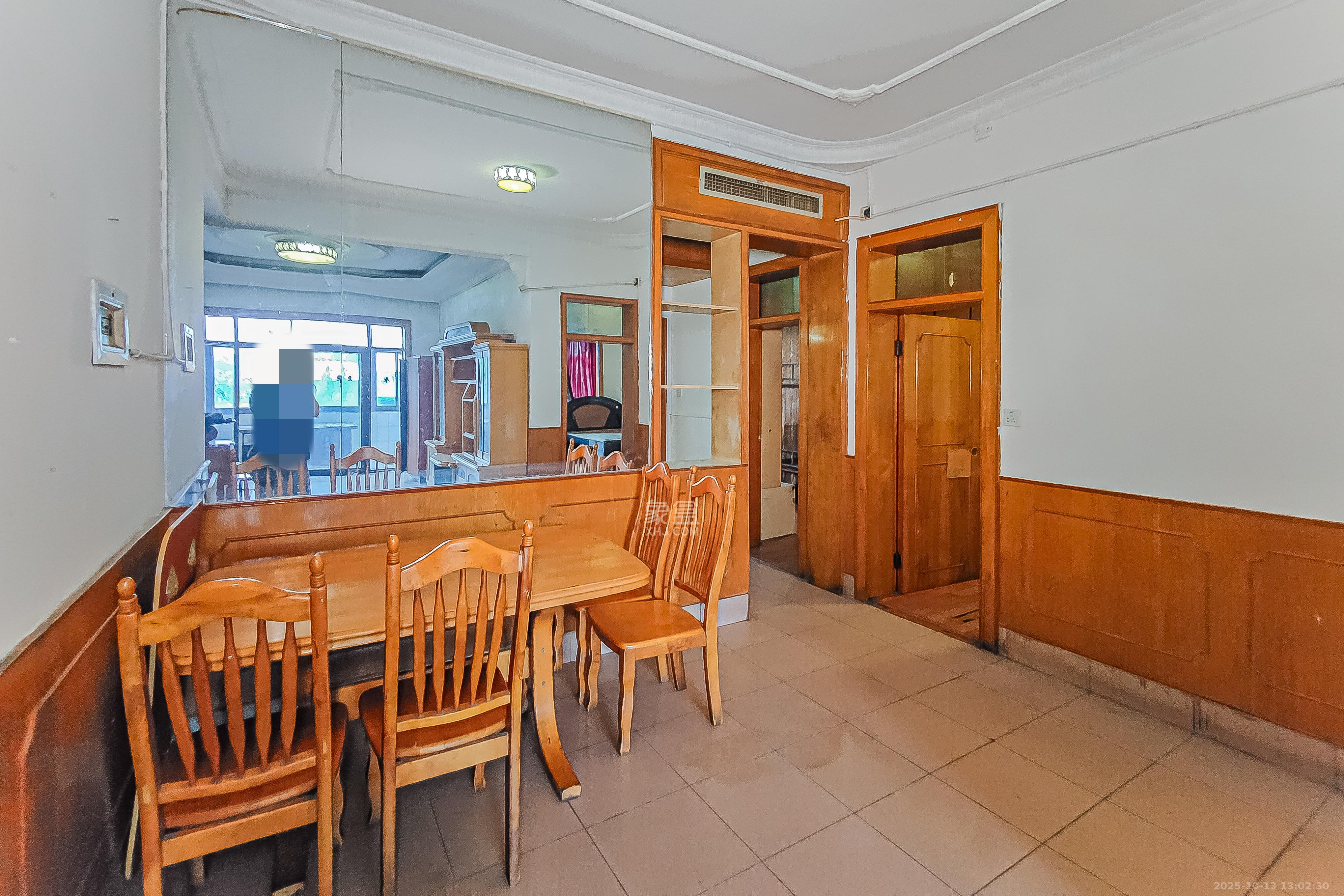 省地税局  3室2厅1卫    90.0万客厅