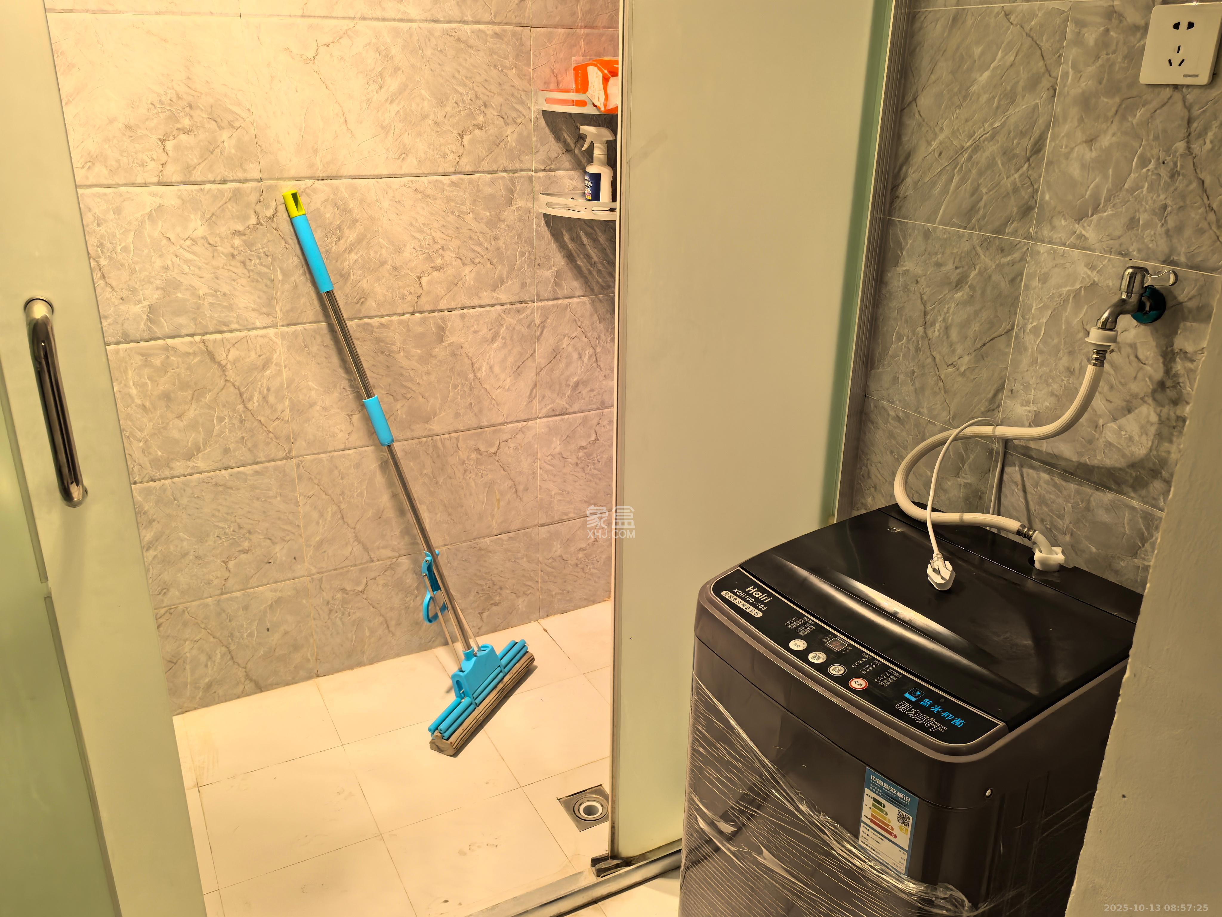 安泰嘉园（湘府邻伴）  1室1厅1卫    1200.0元/月室内图