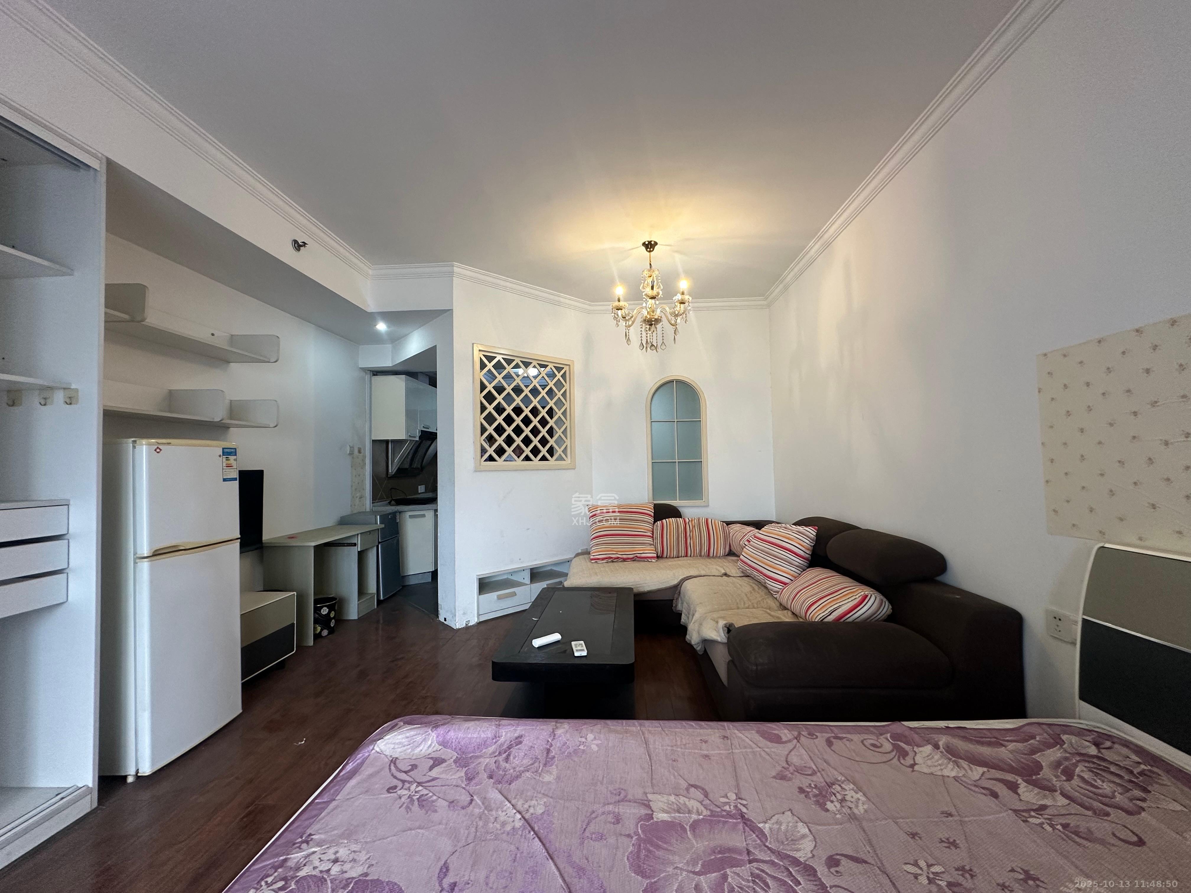 时代星城  1室1厅1卫    1000.0元/月