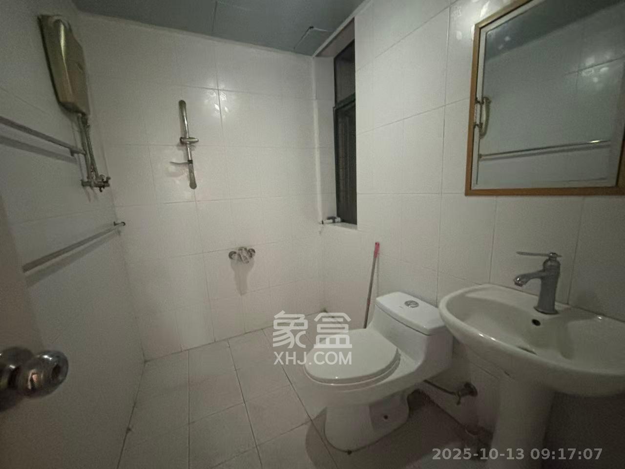 永宏佳园  3室2厅1卫    2500.0元/月 永宏佳园  3室2厅1卫    2500.0元/月室内图