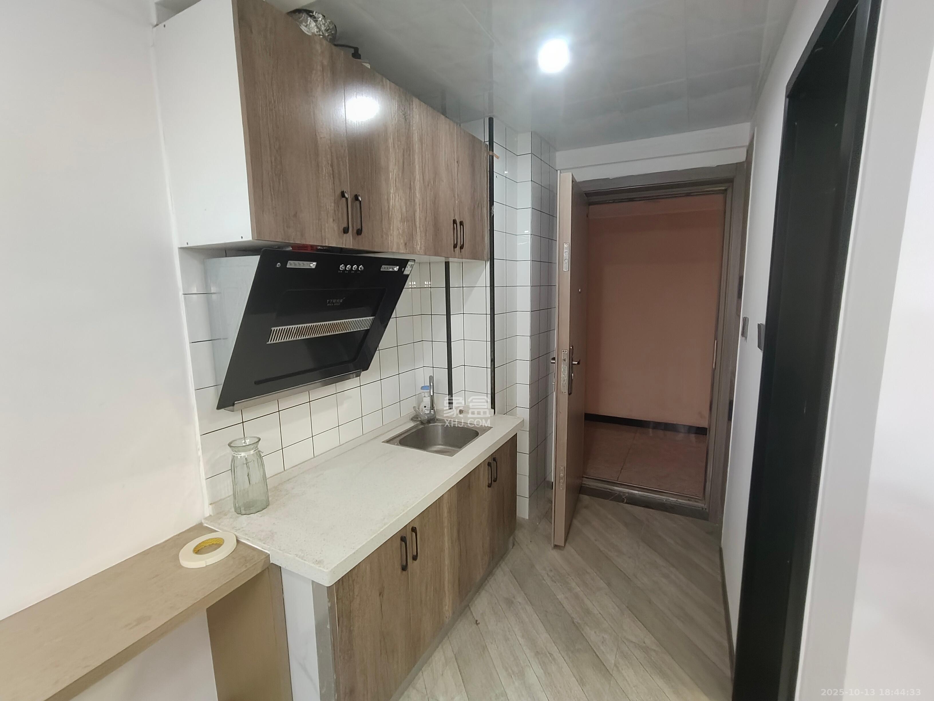 金地铂悦  1室0厅0卫    1100.0元/月 金地铂悦  1室0厅0卫    1100.0元/月室内图