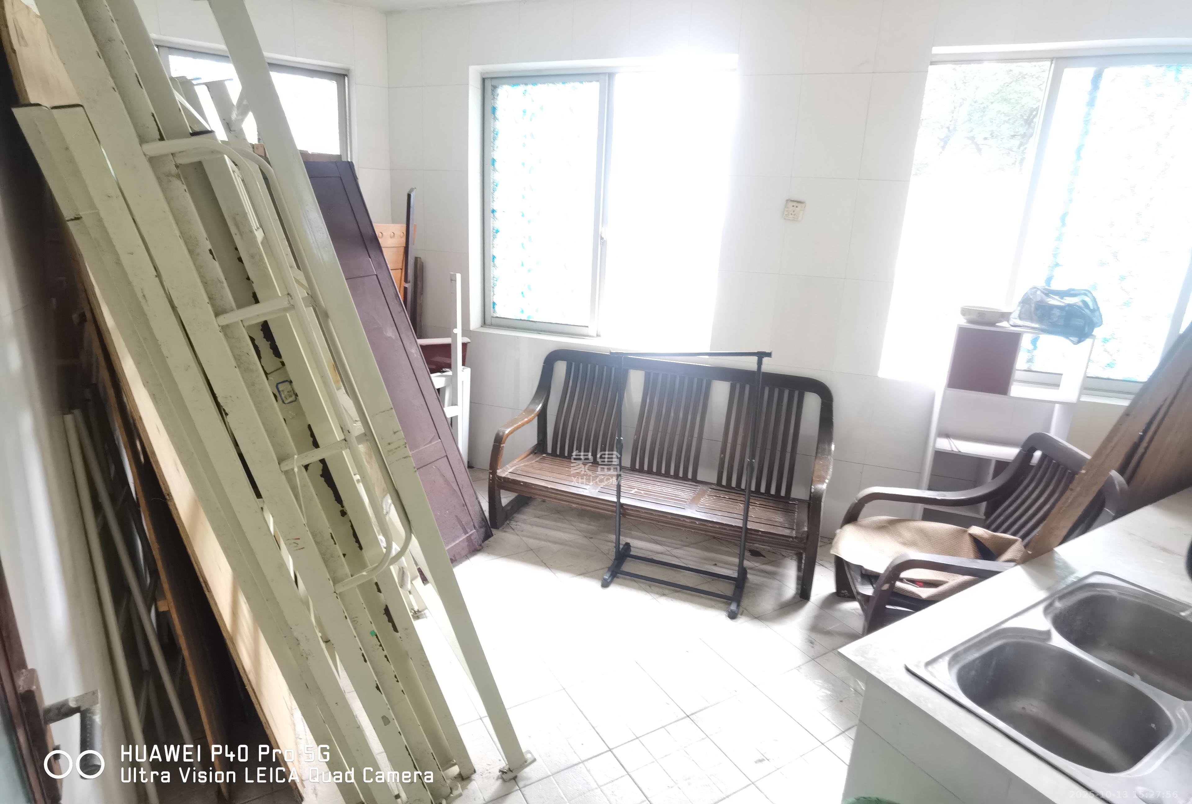 涂北社区-涂北新村  1室2厅1卫    2300.0元/月室内图