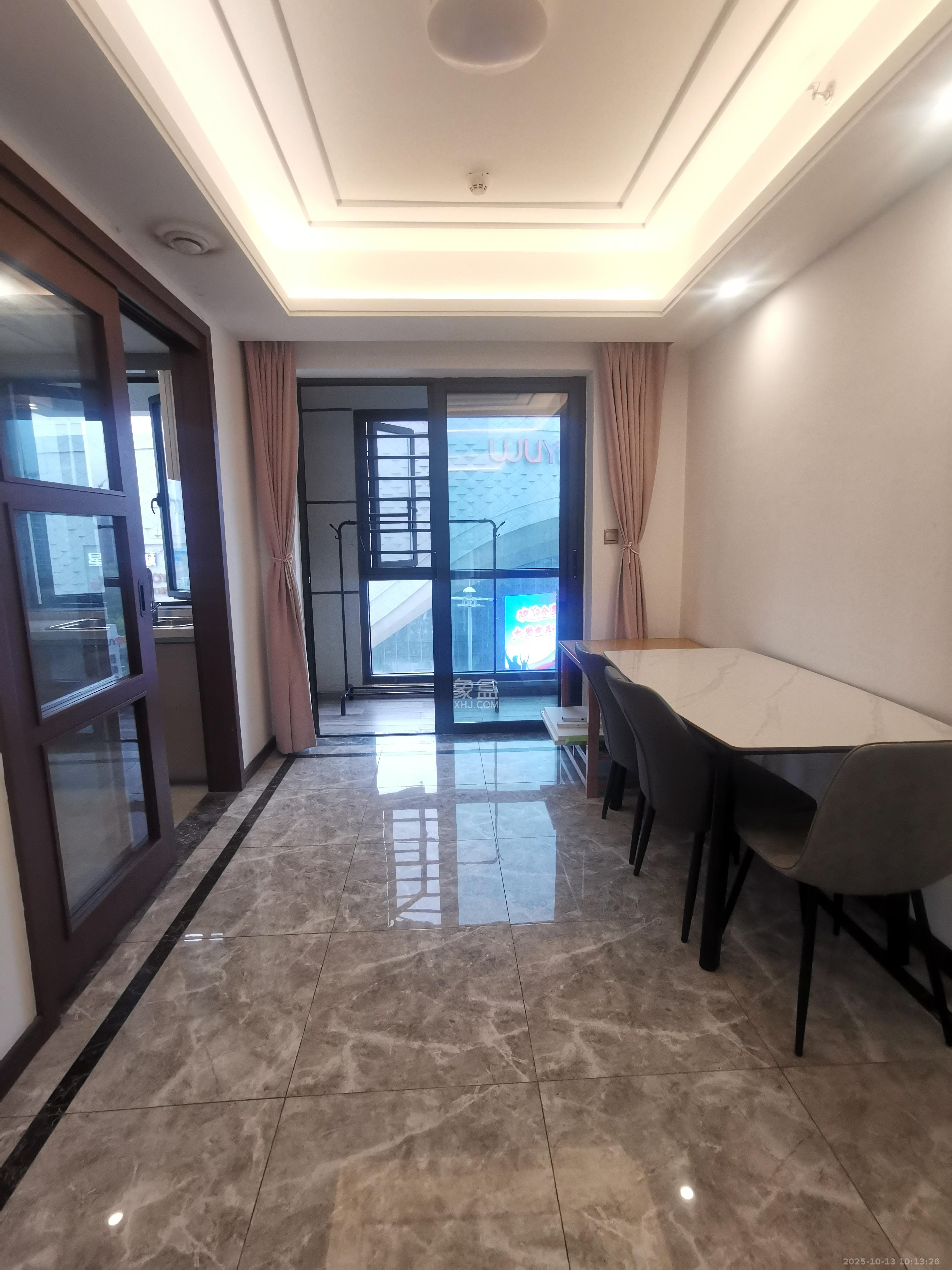 绿地长沙城际空间站(绿地新里佳苑)  4室2厅2卫    3200.0元/月 绿地长沙城际空间站(绿地新里佳苑)  4室2厅2卫    3200.0元/月