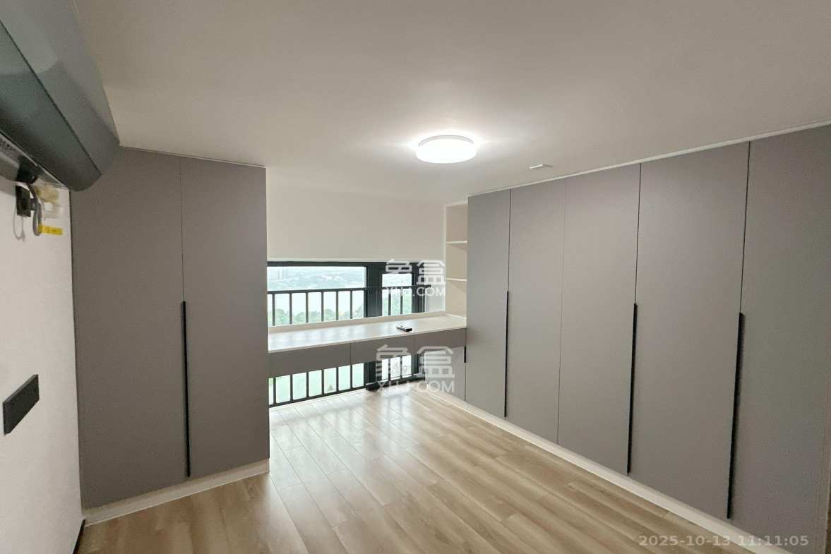 藏珑湖上公馆 1室0厅0卫 4500.0元/月 藏珑湖上公馆 1室0厅0卫 4500.0元/月室内图