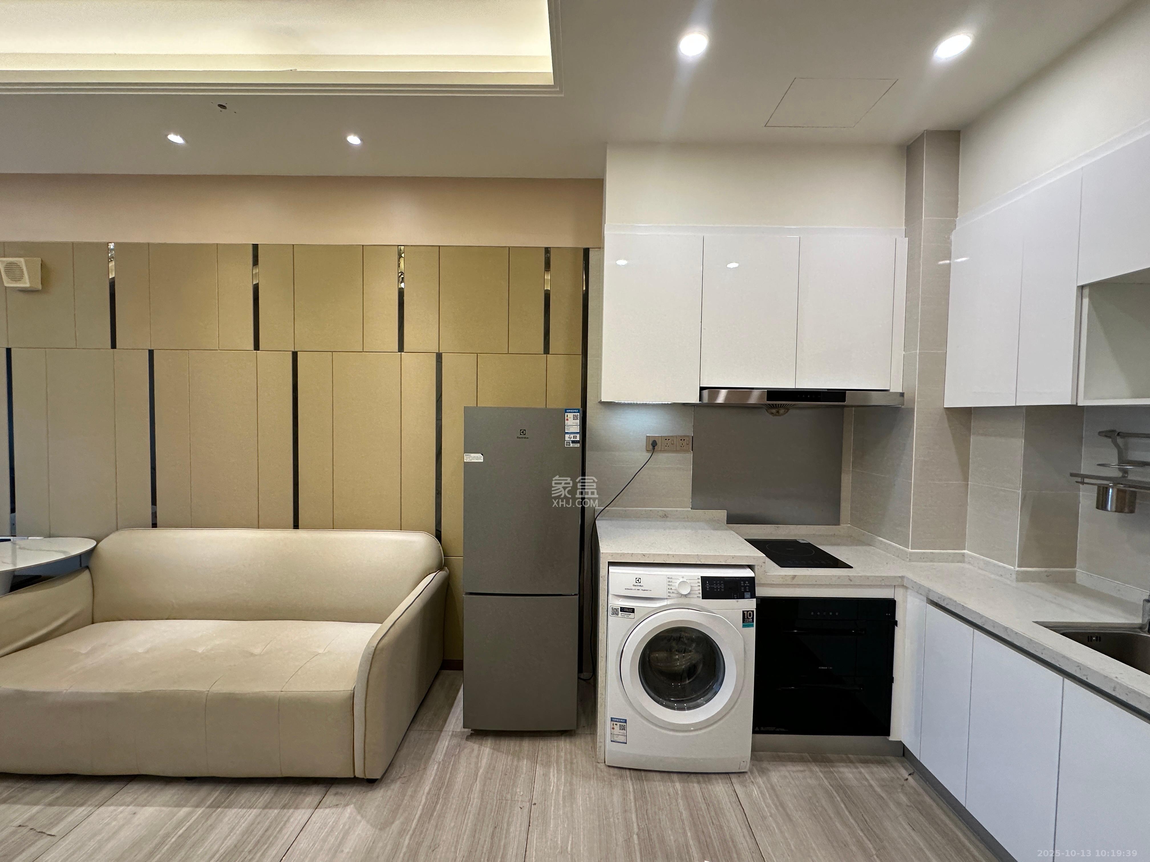 恒大誉府（融誉商业中心）  1室1厅1卫    1700.0元/月室内图