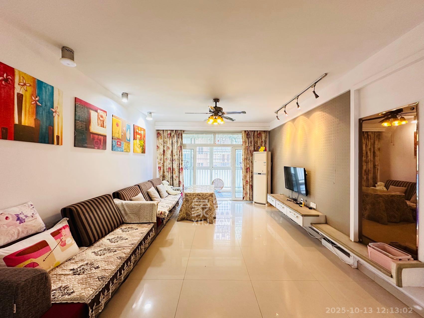 东南雅苑 3室2厅1卫 2600.0元/月 东南雅苑 3室2厅1卫 2600.0元/月室内图