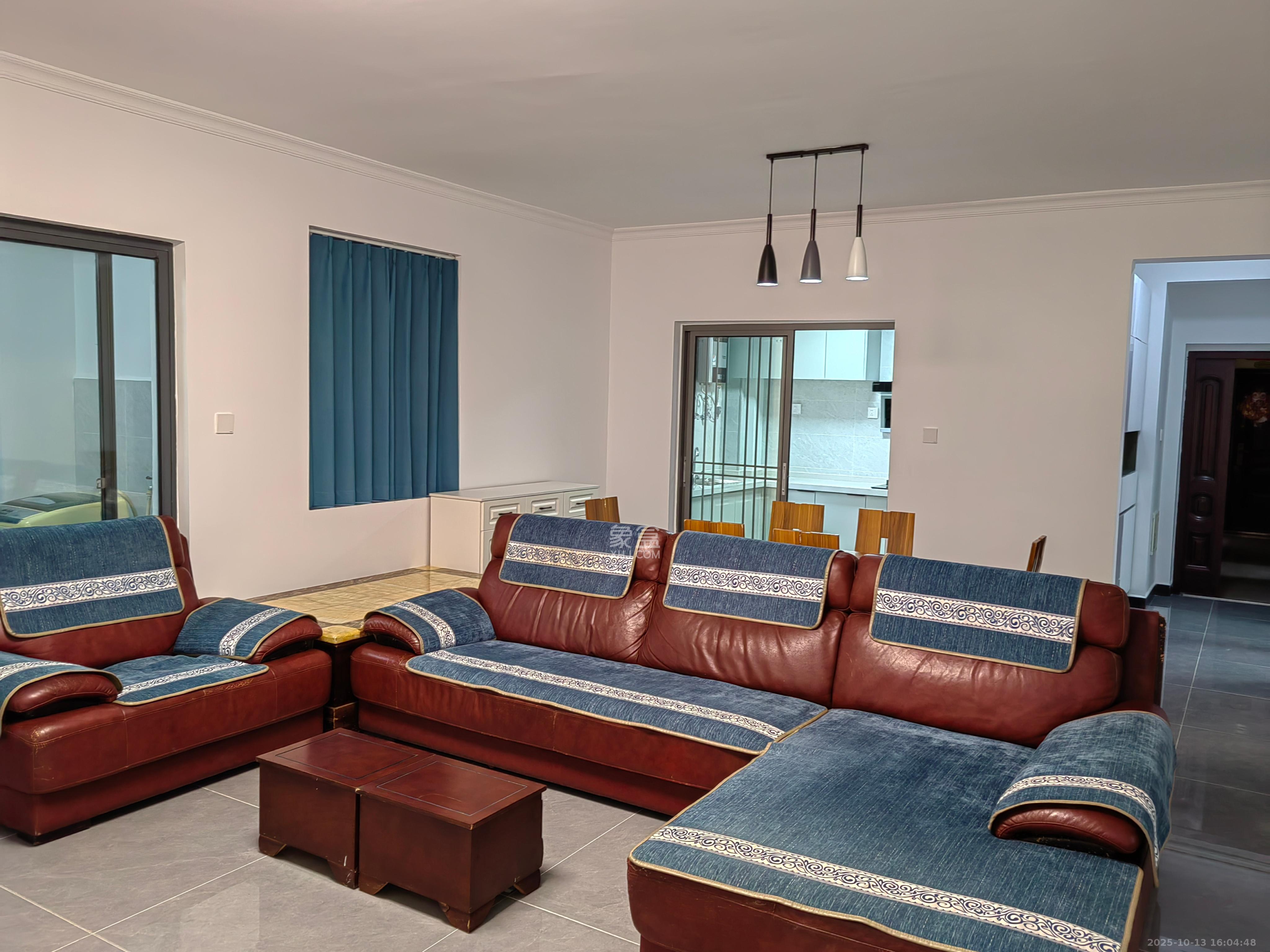 五矿紫湖香醍  4室2厅1卫    2700.0元/月室内图