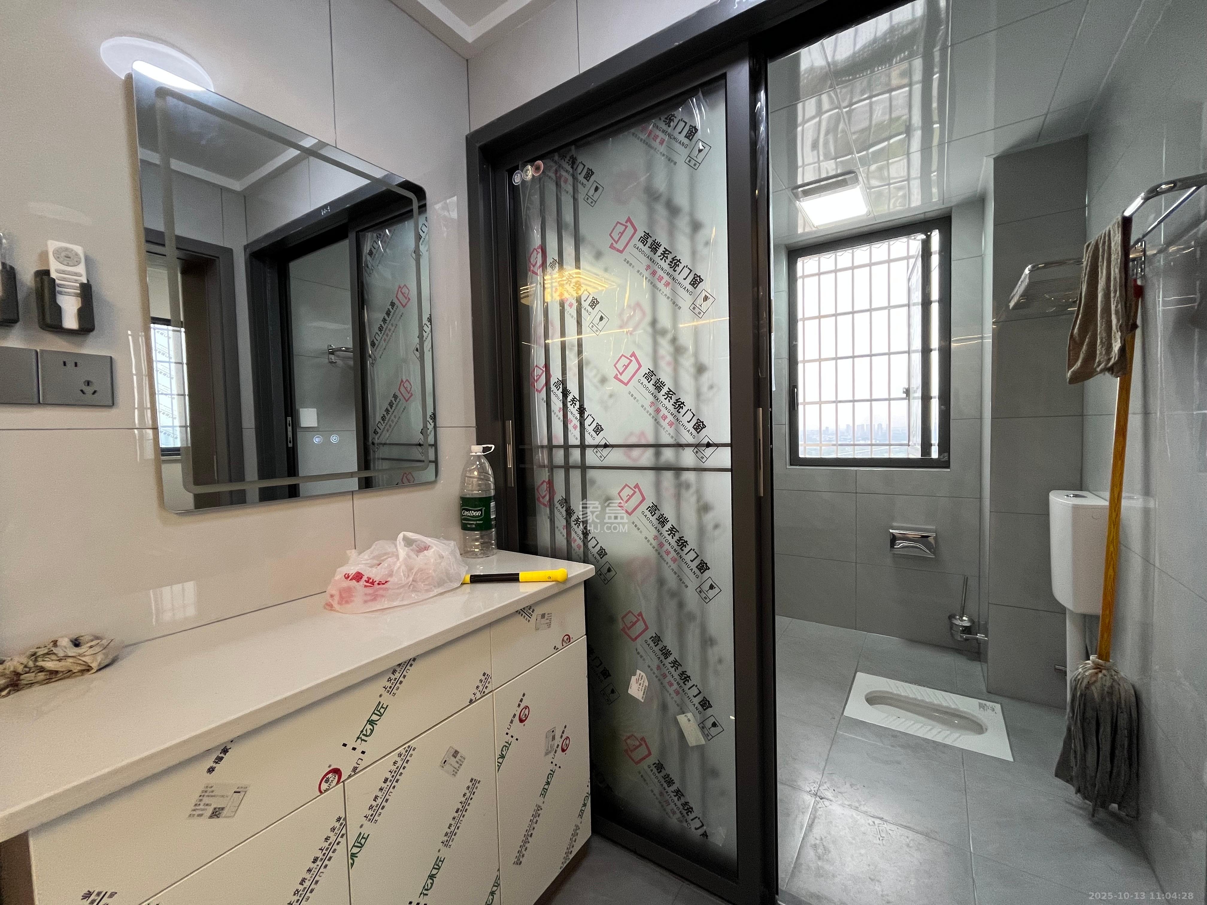 和景家园二期 2室2厅1卫 1900.0元/月 和景家园二期 2室2厅1卫 1900.0元/月室内图