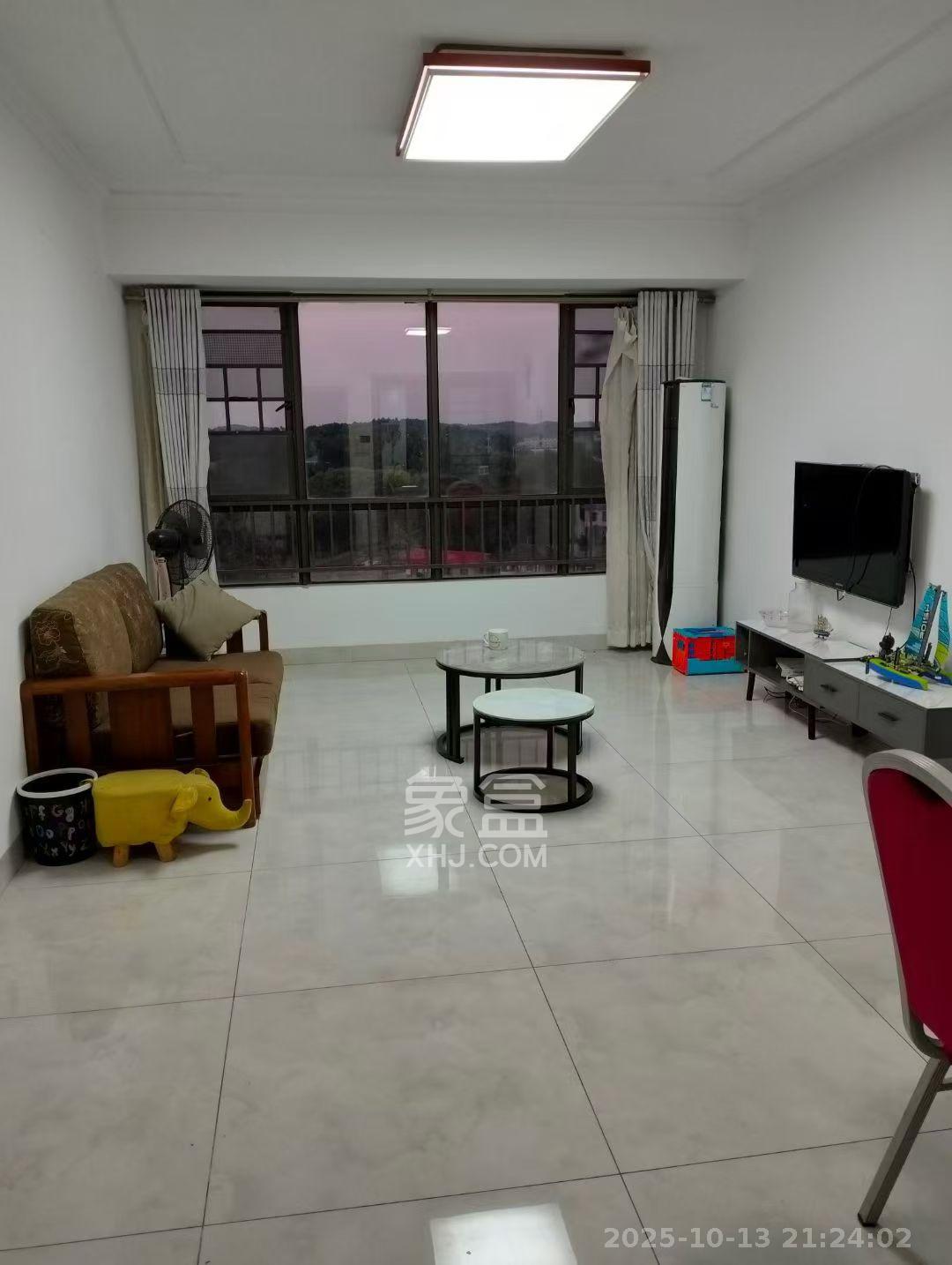 佳兆业水岸新都  3室2厅1卫    1400.0元/月