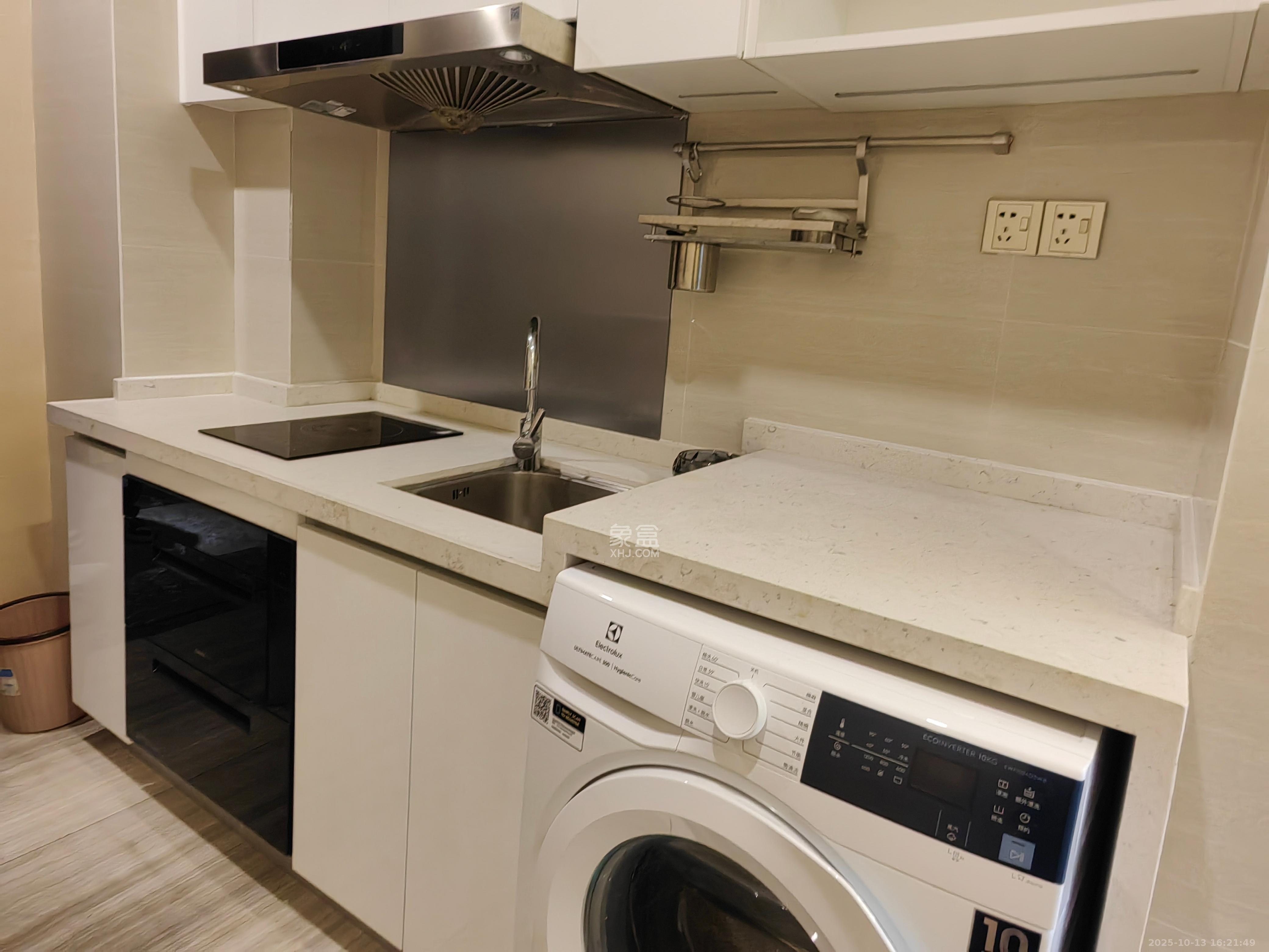 恒大誉府(融誉商业中心) 1室1厅1卫 2380.0元/月 恒大誉府(融誉商业中心) 1室1厅1卫 2380.0元/月室内图