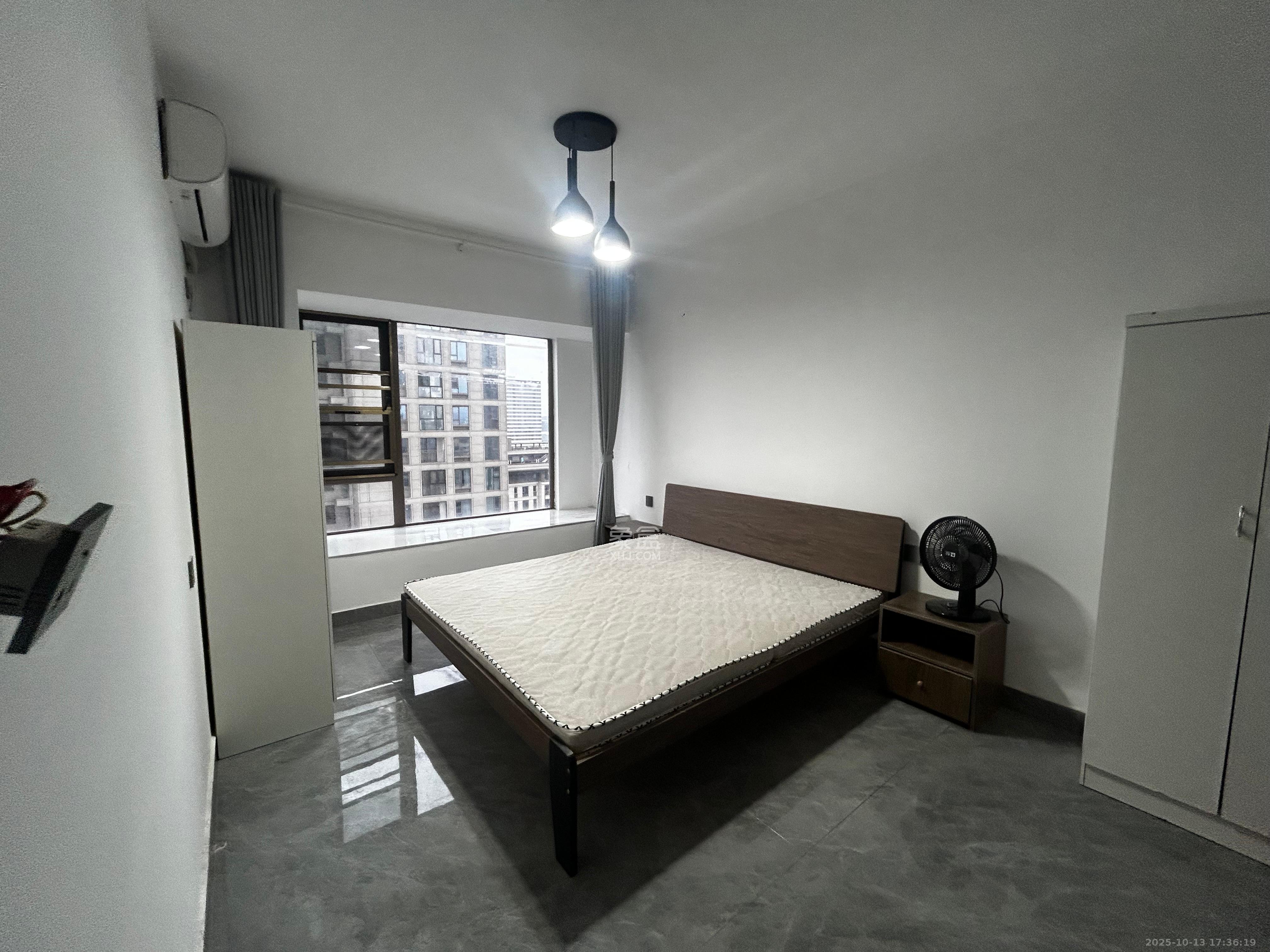 阳光城翡丽云邸  3室2厅2卫    2500.0元/月室内图