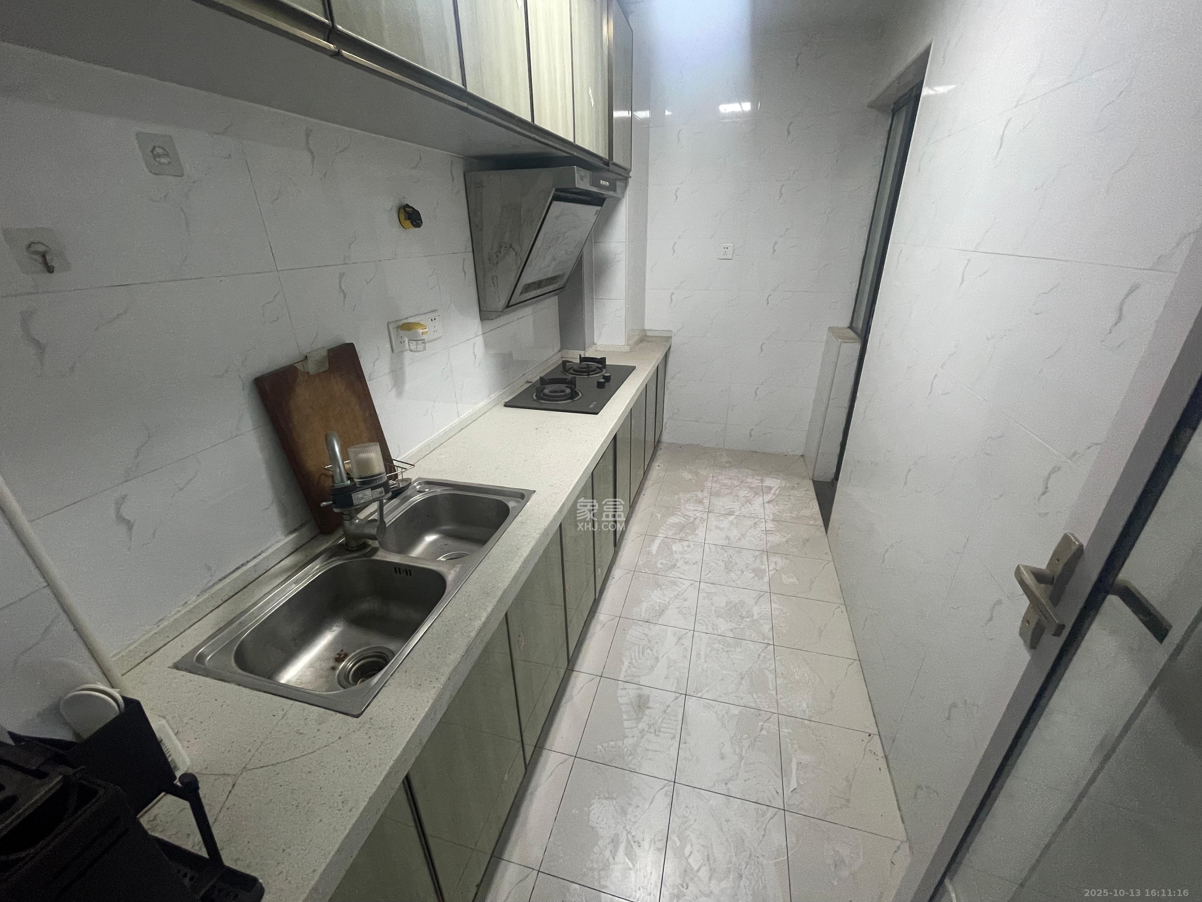 盛世耀凯  2室2厅1卫    2000.0元/月室内图