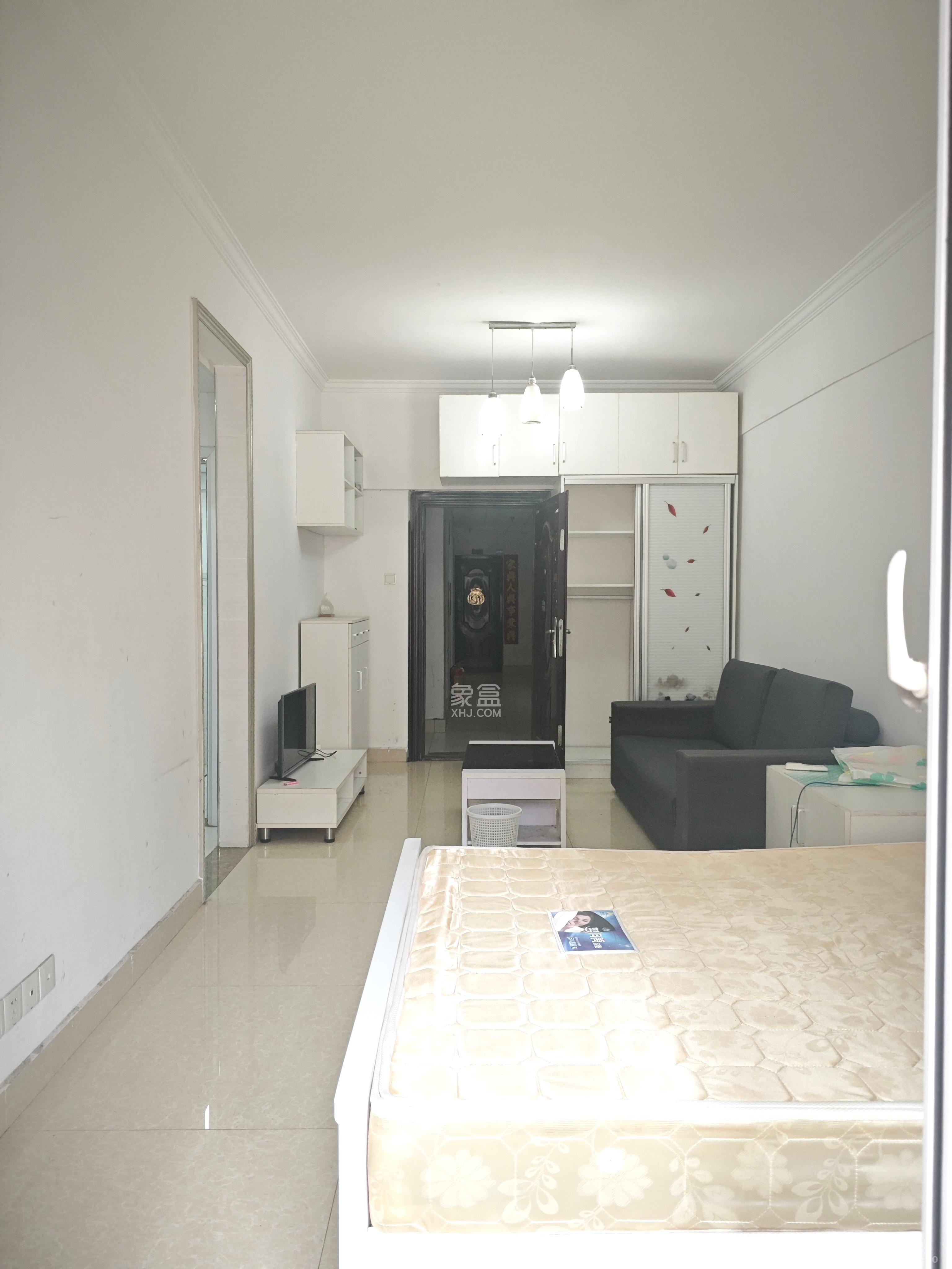 爵士湘 1室1厅1卫 1150.0元/月 爵士湘 1室1厅1卫 1150.0元/月室内图