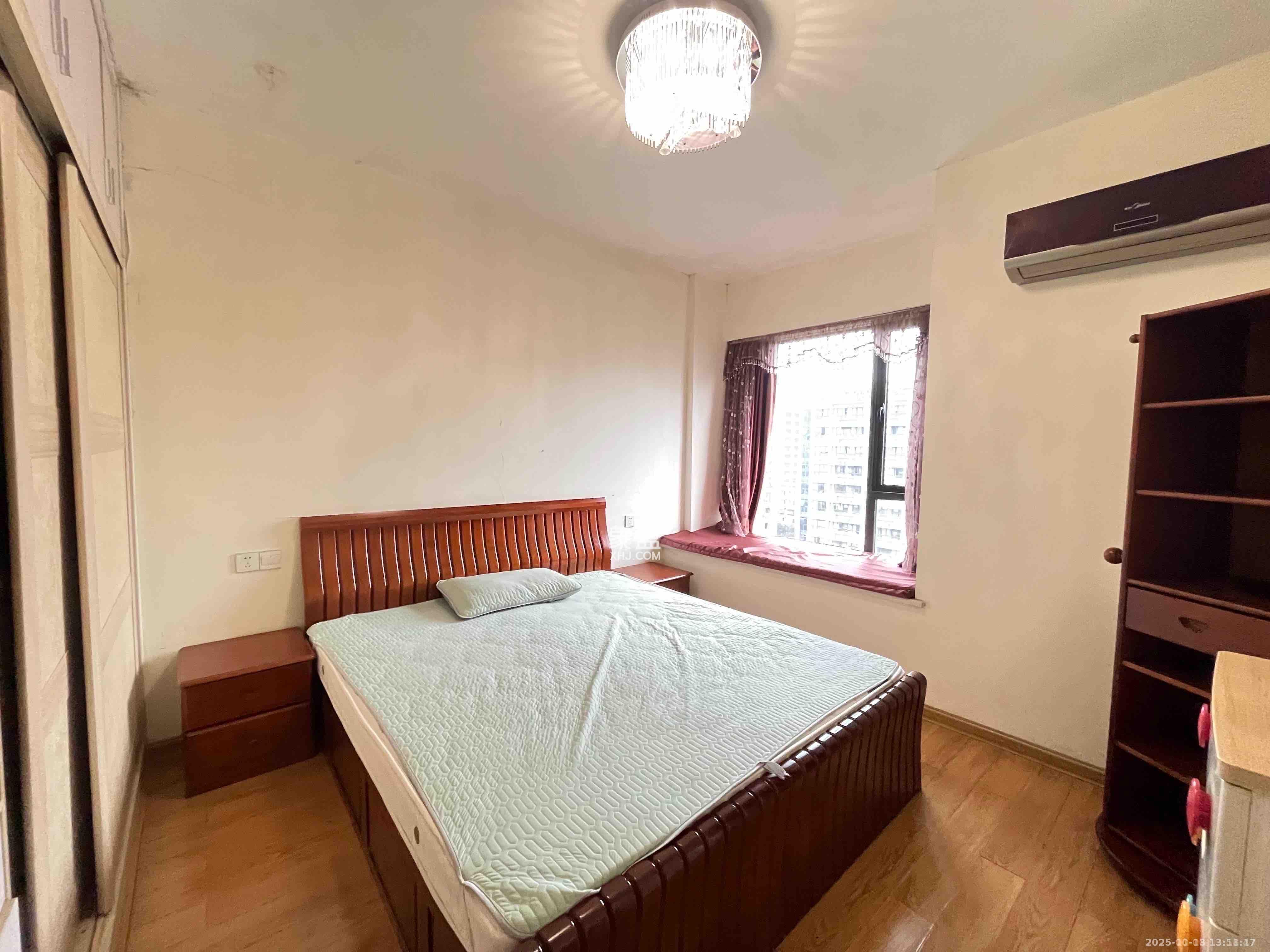 保利麓谷林语B区  3室2厅1卫    2300.0元/月 保利麓谷林语B区  3室2厅1卫    2300.0元/月室内图