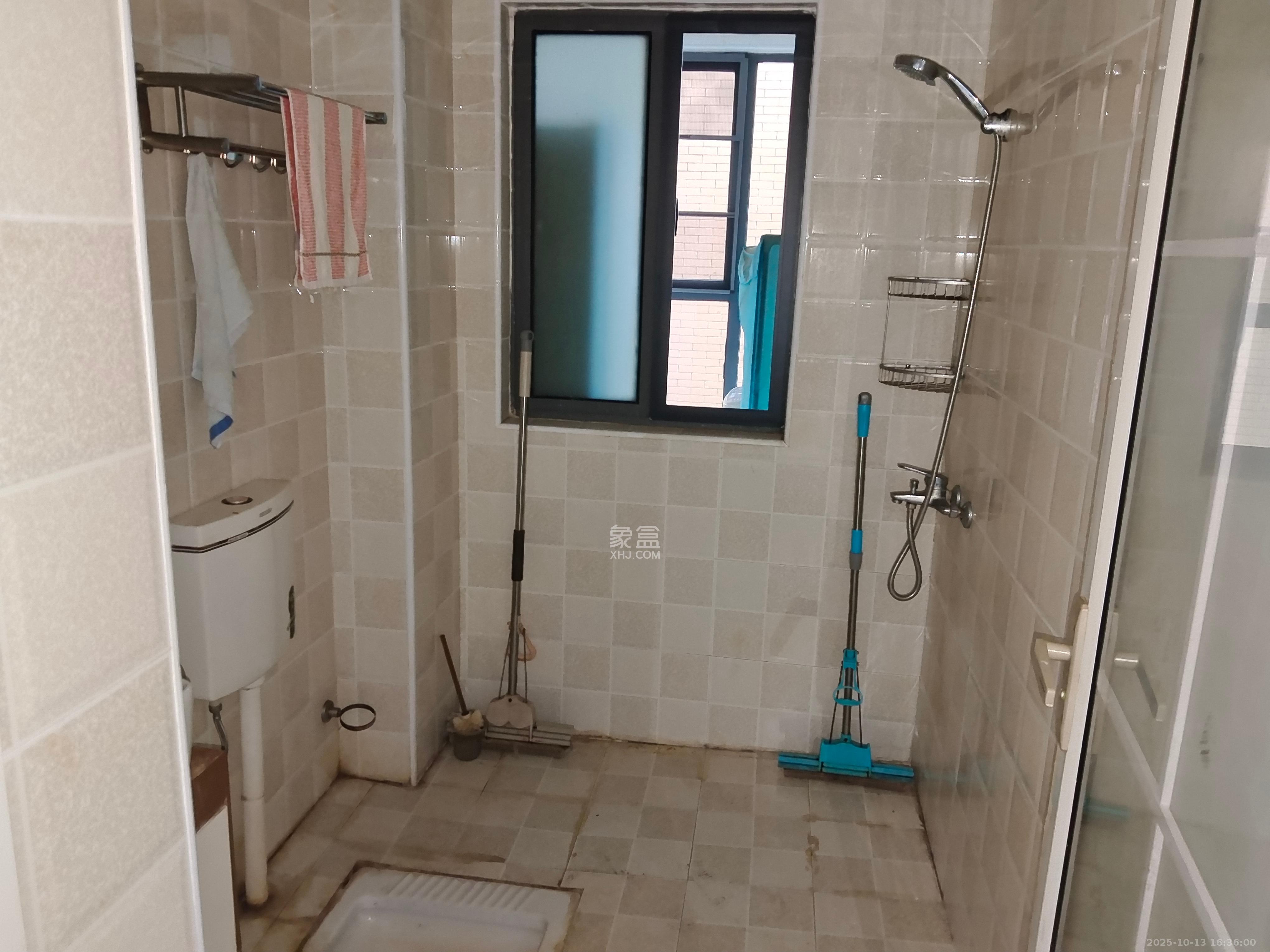 鑫远御文台二期 1室1厅1卫 2800.0元/月 鑫远御文台二期 1室1厅1卫 2800.0元/月室内图