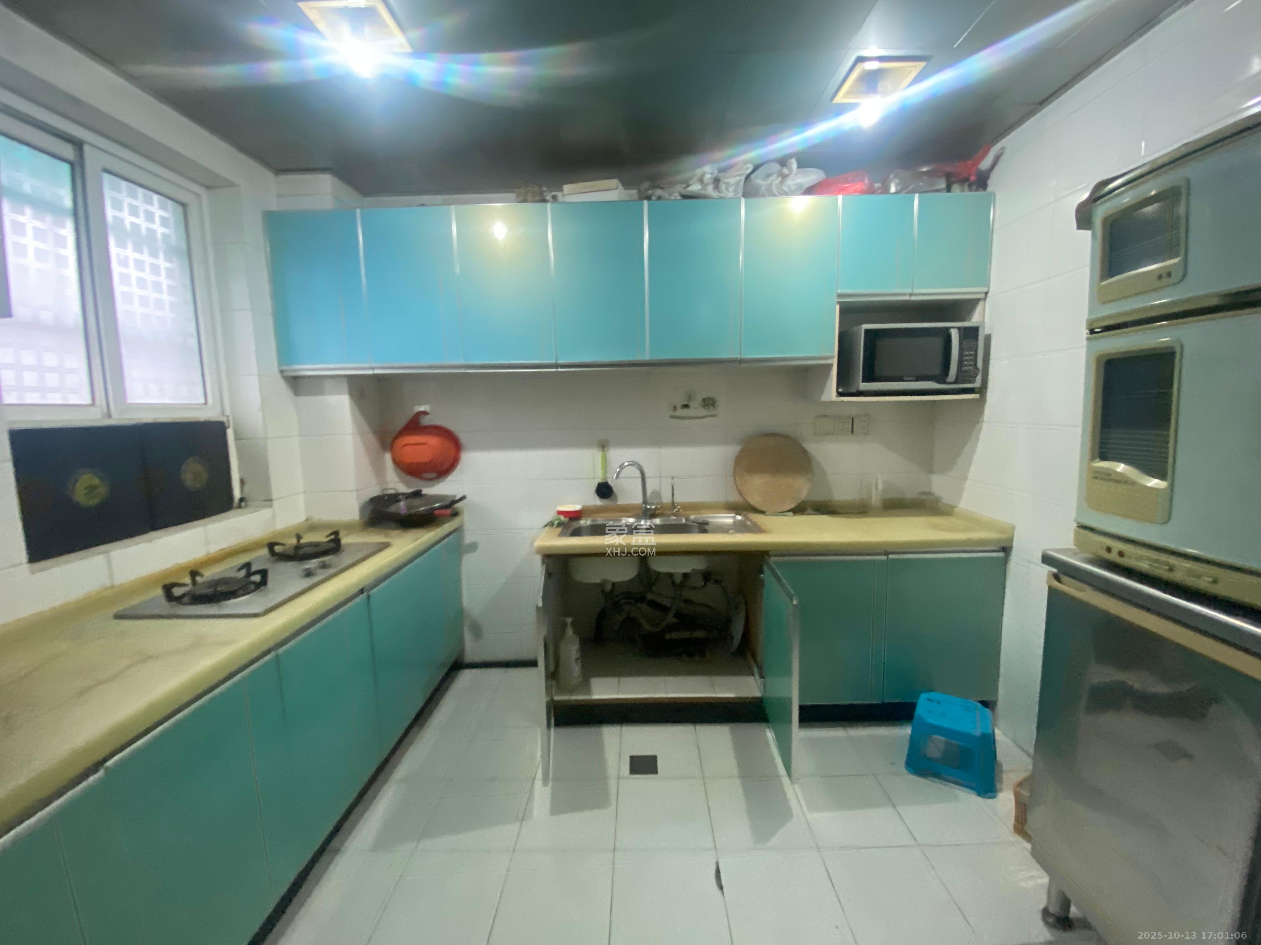 五一新村安置小区(永定社区、永兴社区、永祥社区)  3室2厅1卫    3200.0元/月 五一新村安置小区(永定社区、永兴社区、永祥社区)  3室2厅1卫    3200.0元/月室内图