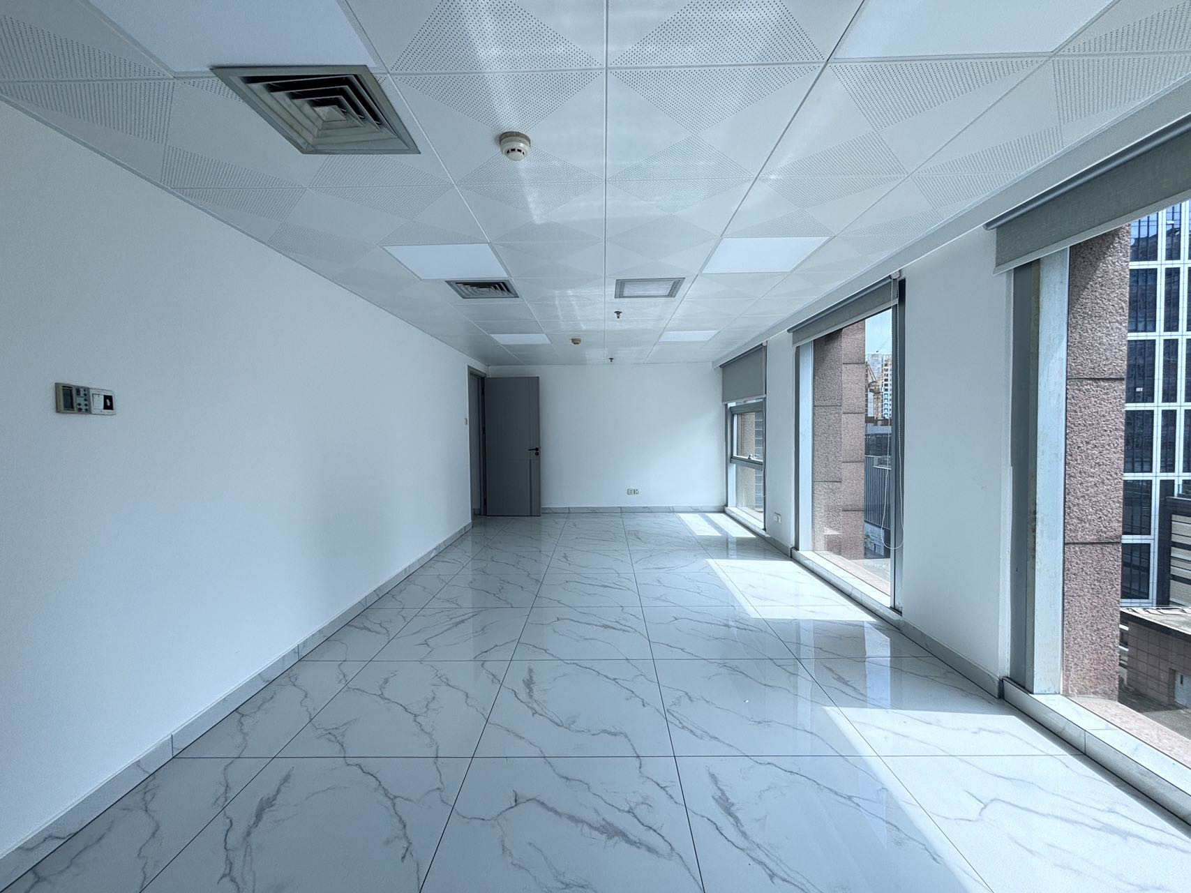 天邑国际大厦   318.22㎡      12000.0元/月室内图