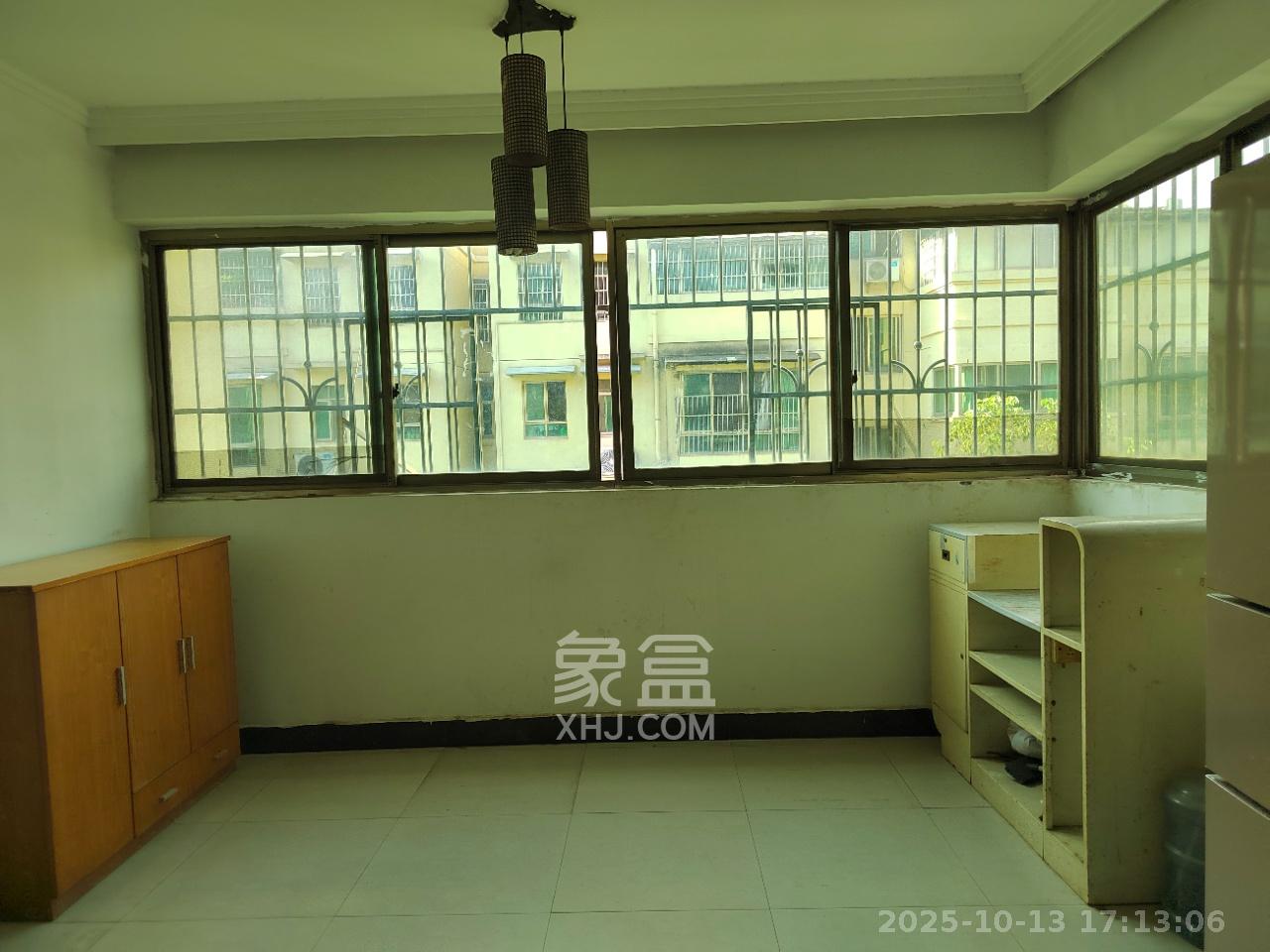 仁和家园  3室2厅2卫    1200.0元/月 仁和家园  3室2厅2卫    1200.0元/月室内图