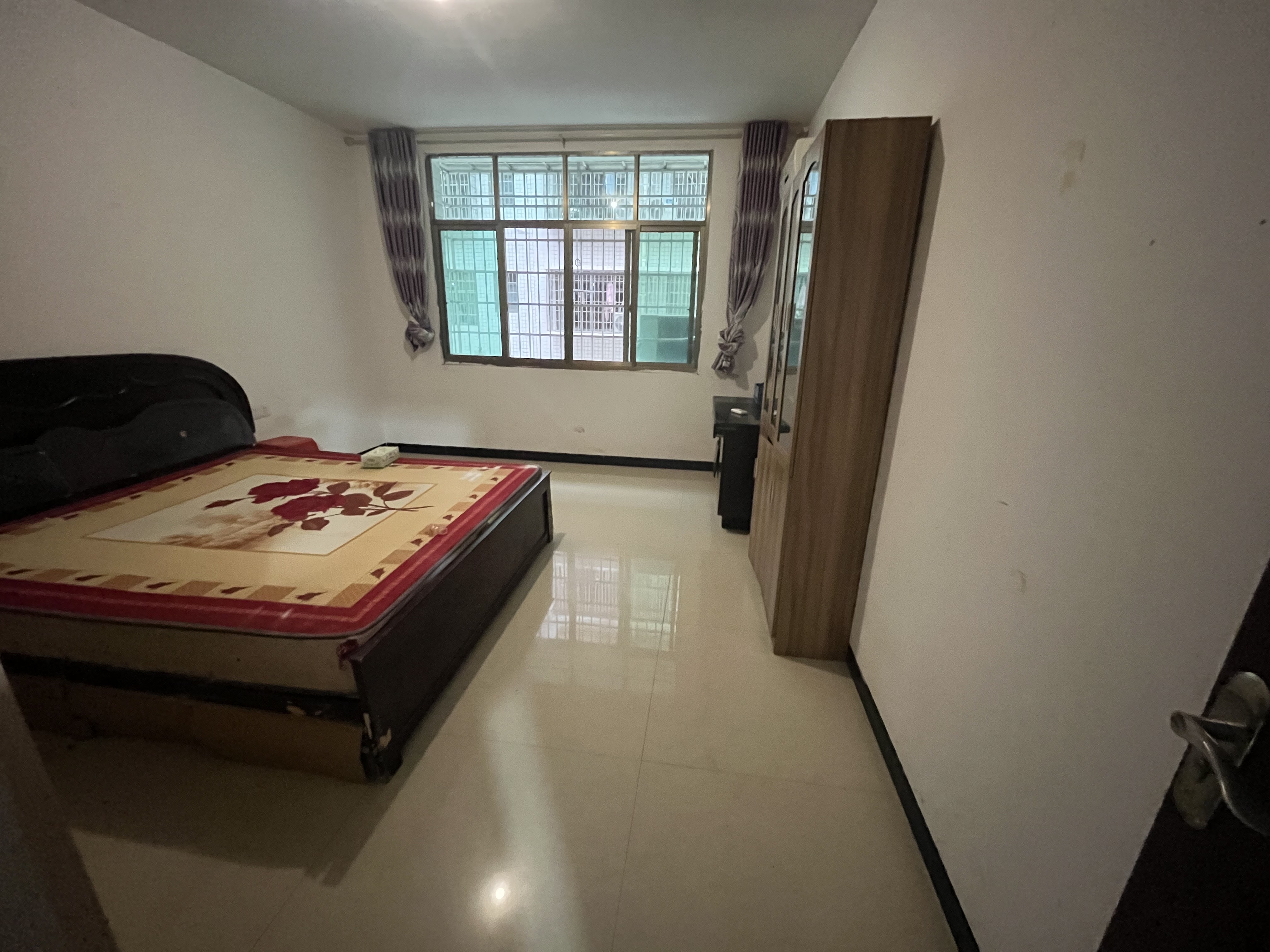 罗家小区西区  2室1厅1卫    800.0元/月室内图