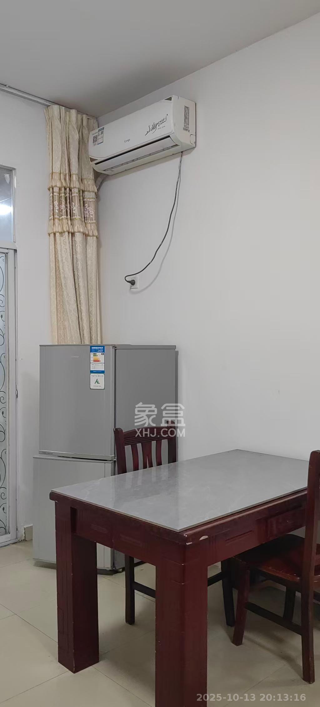 创业乐园  1室0厅0卫    800.0元/月室内图