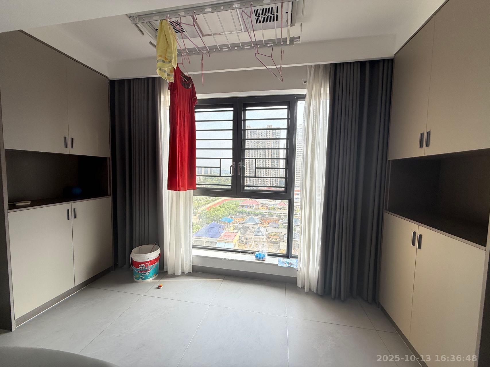 九华世纪城 4室2厅2卫 1600.0元/月 九华世纪城 4室2厅2卫 1600.0元/月室内图