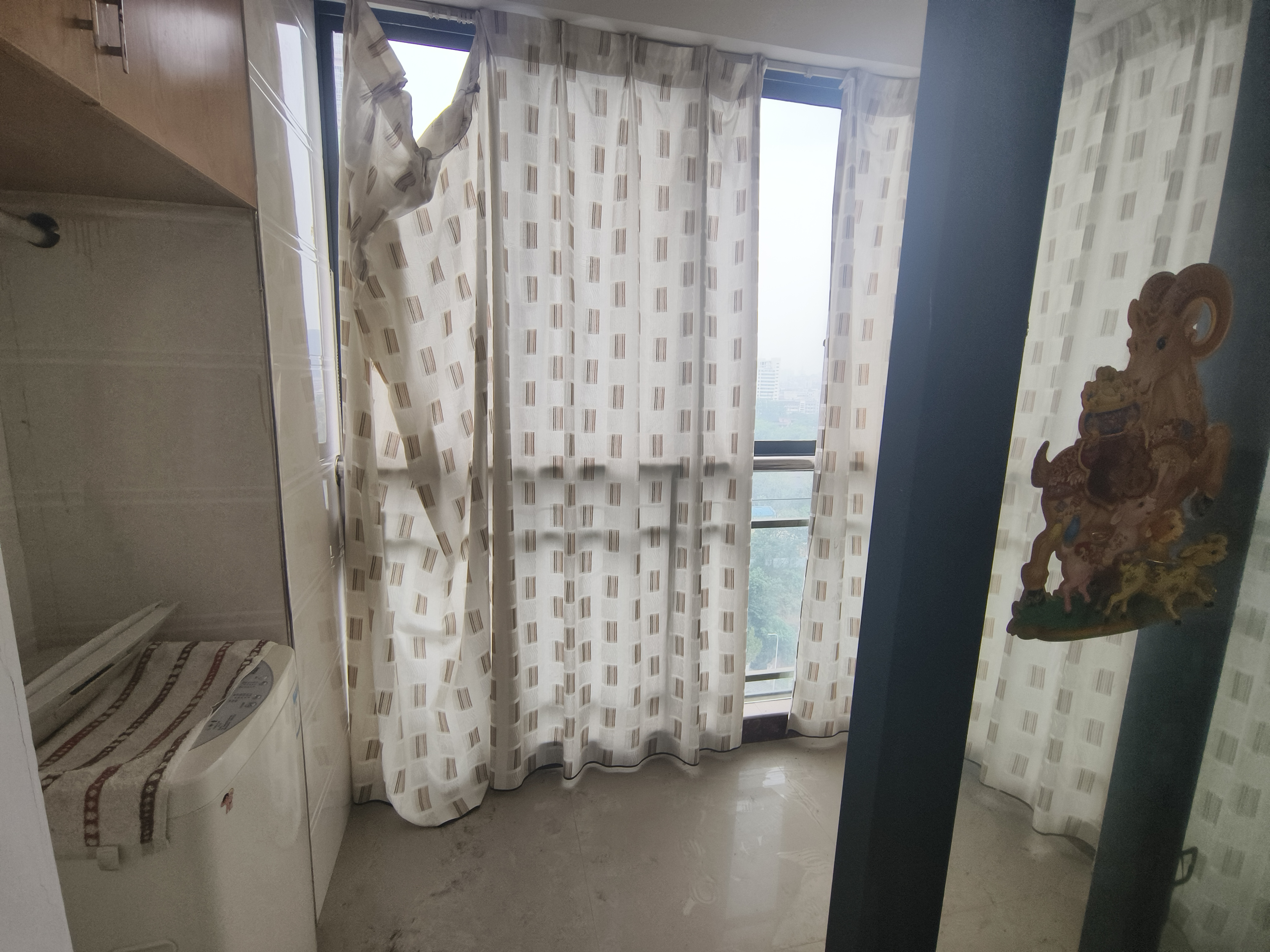 名仕华府  1室1厅1卫    800.0元/月室内图