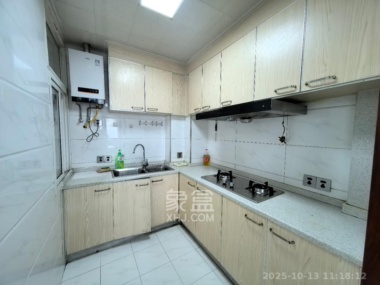 凯富漫城  2室2厅1卫    1400.0元/月室内图