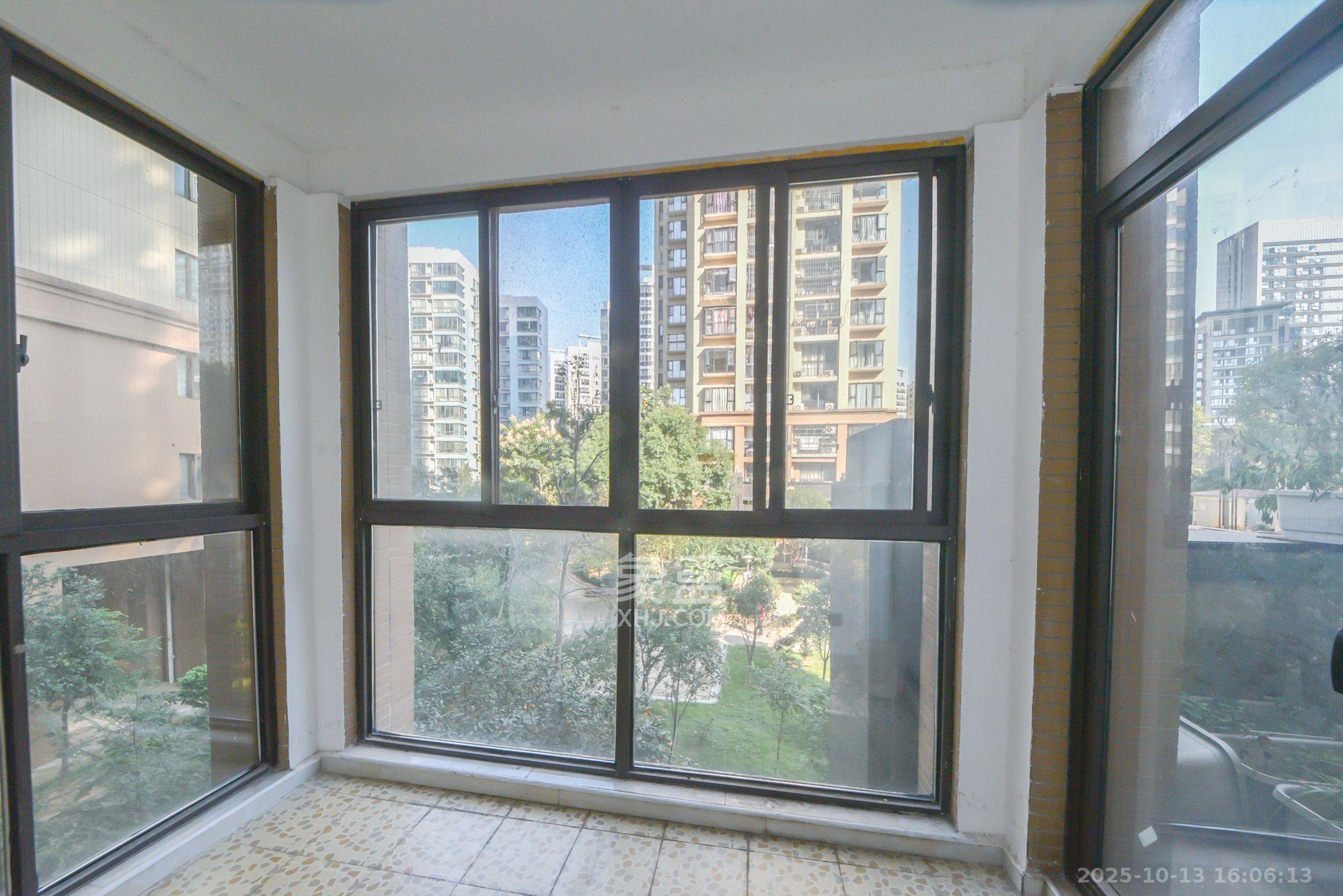 大鸿杰座 3室2厅1卫 3000.0元/月 大鸿杰座 3室2厅1卫 3000.0元/月室内图