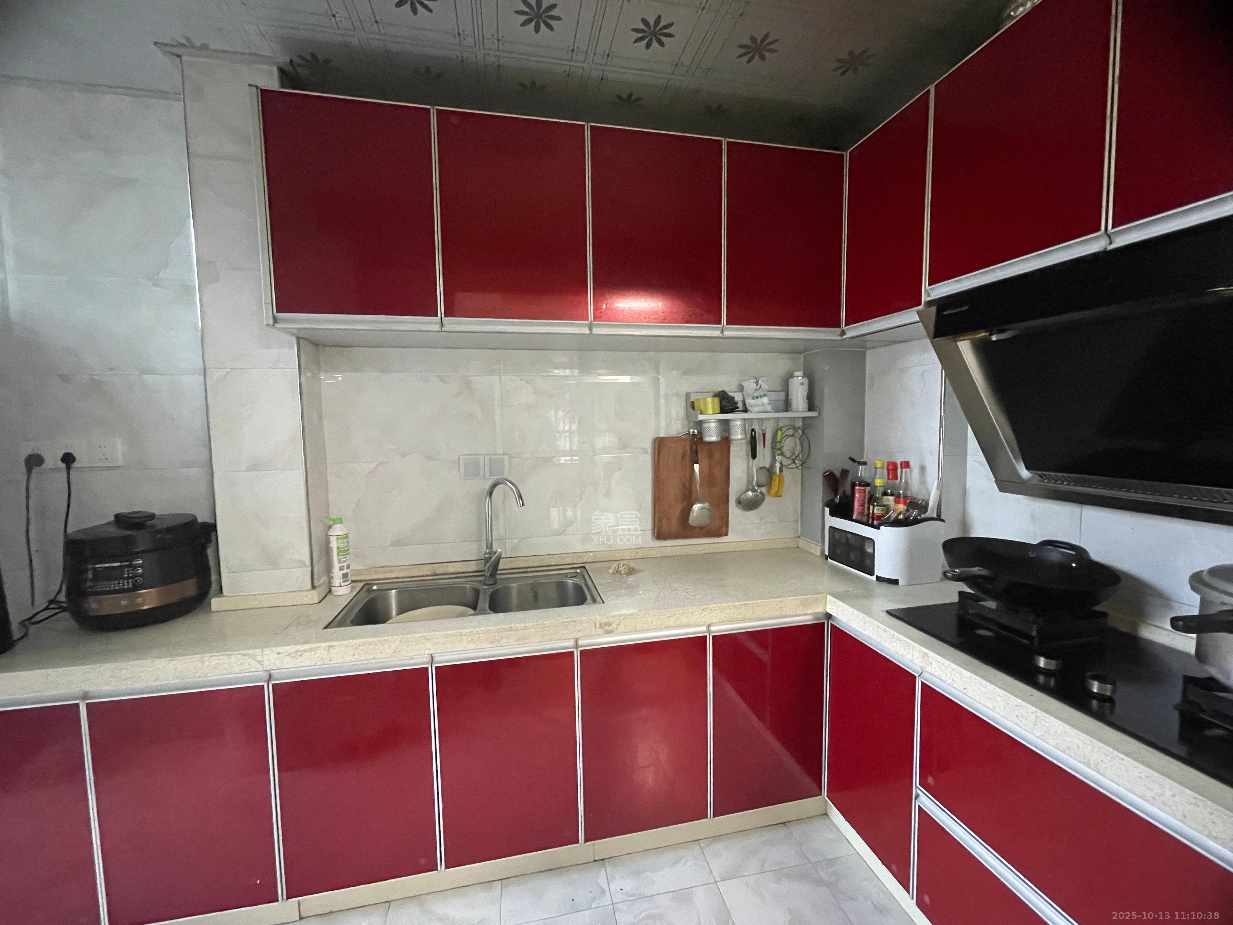 华润凤凰城三期 3室2厅1卫 2000.0元/月 华润凤凰城三期 3室2厅1卫 2000.0元/月室内图