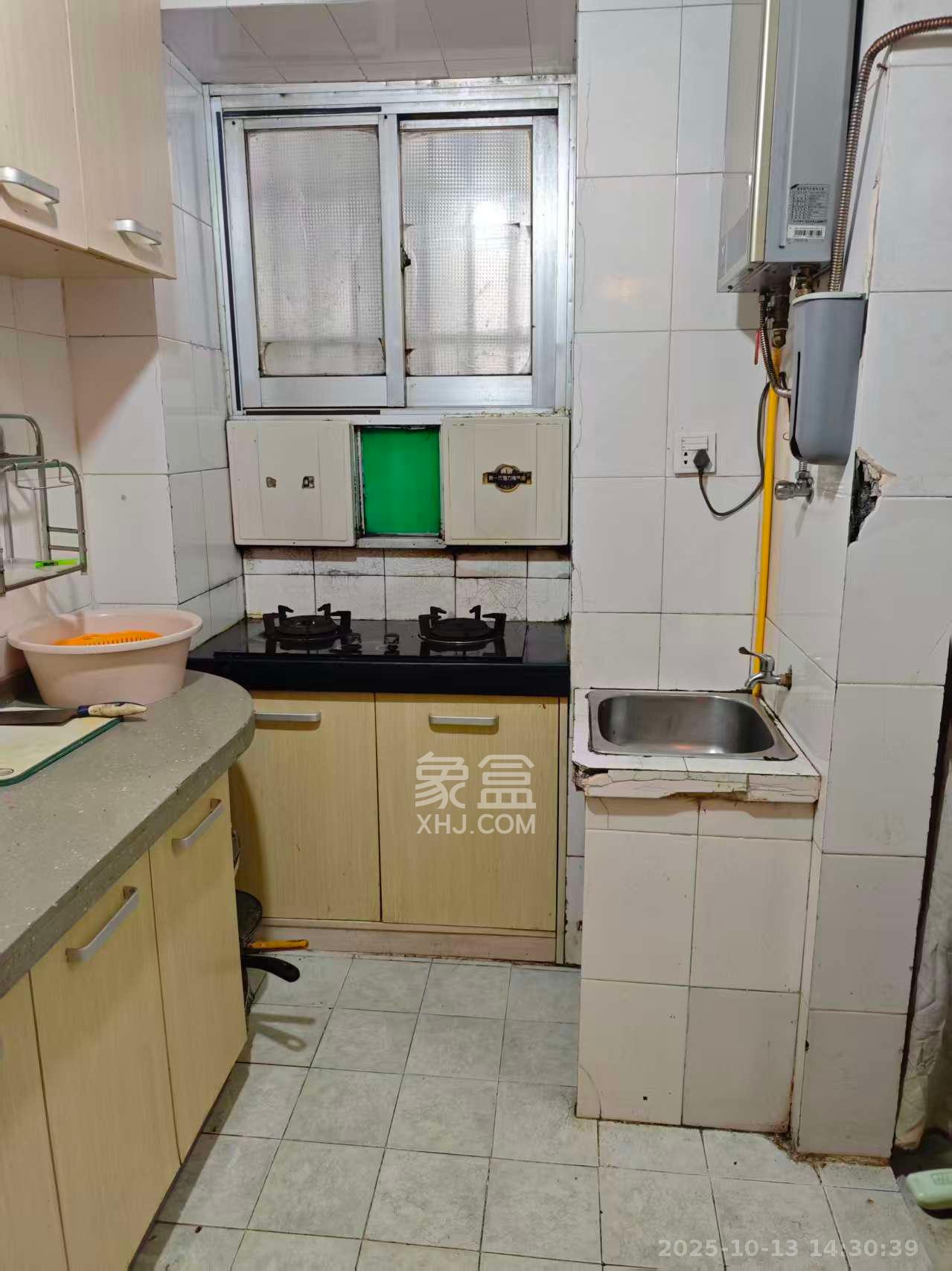 桂花二村  2室1厅1卫    1500.0元/月 桂花二村  2室1厅1卫    1500.0元/月室内图