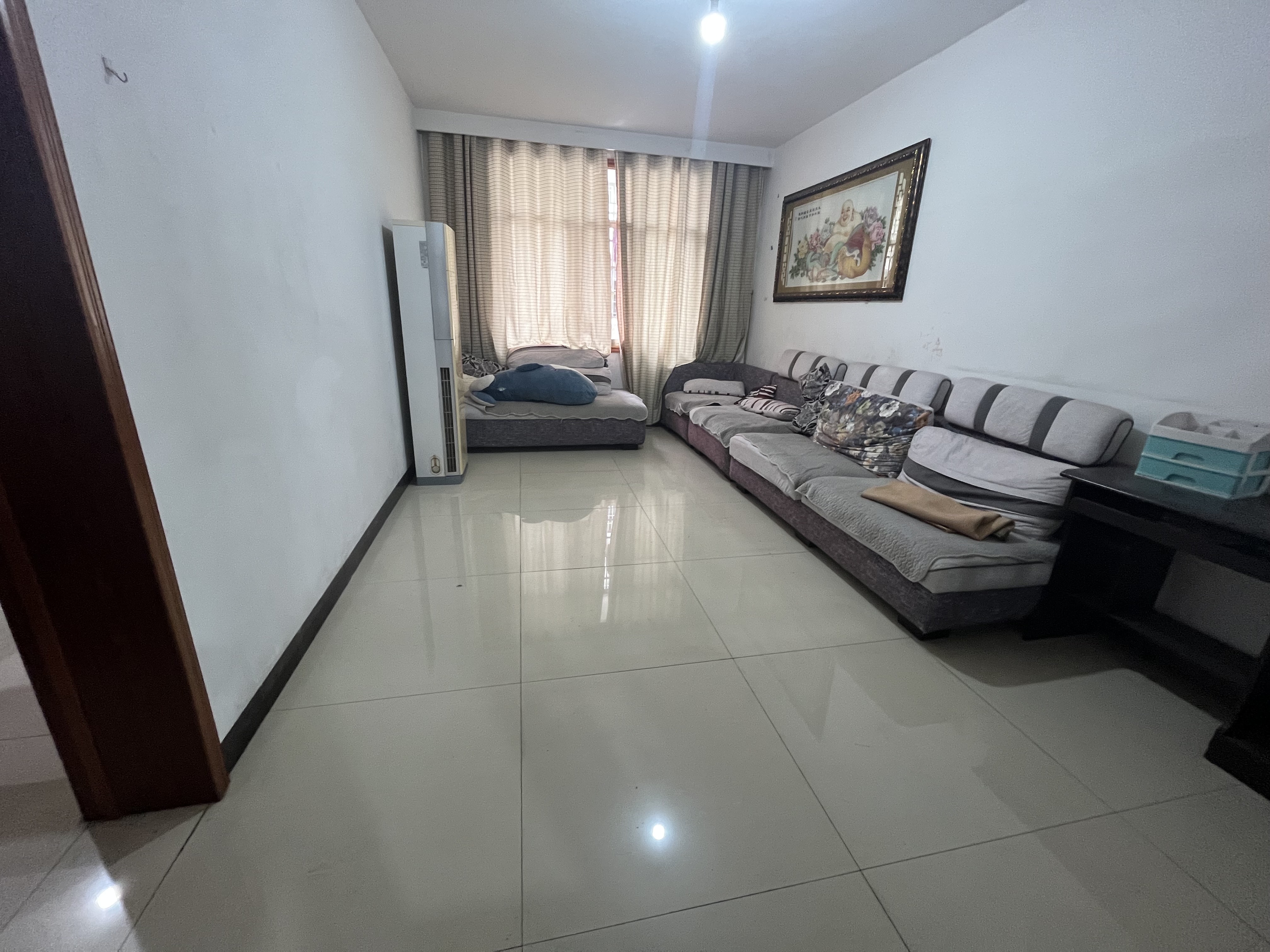 罗家小区西区 1室1厅1卫 400.0元/月 罗家小区西区 1室1厅1卫 400.0元/月室内图