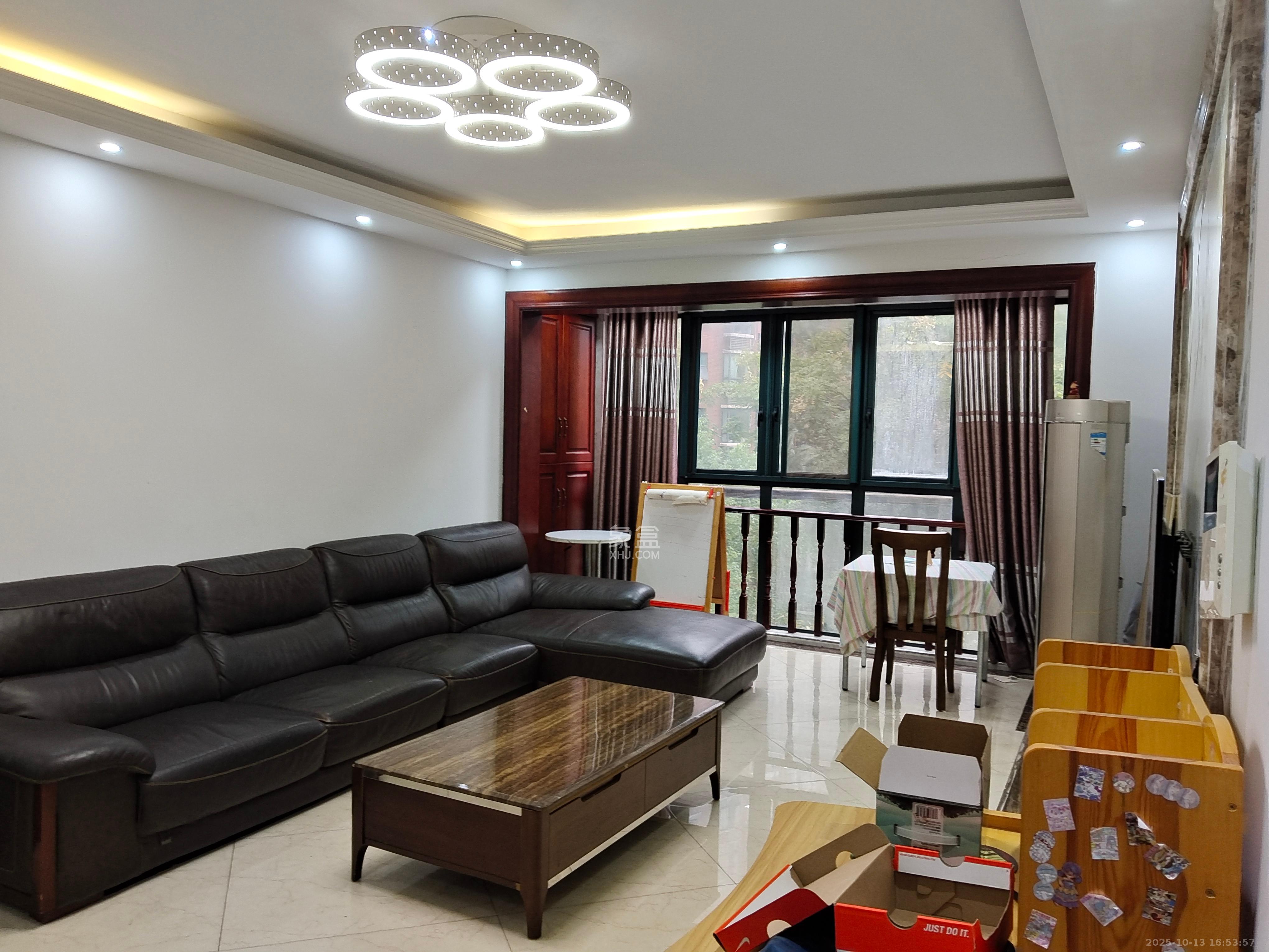 长沙欧洲城  3室2厅2卫    3400.0元/月室内图