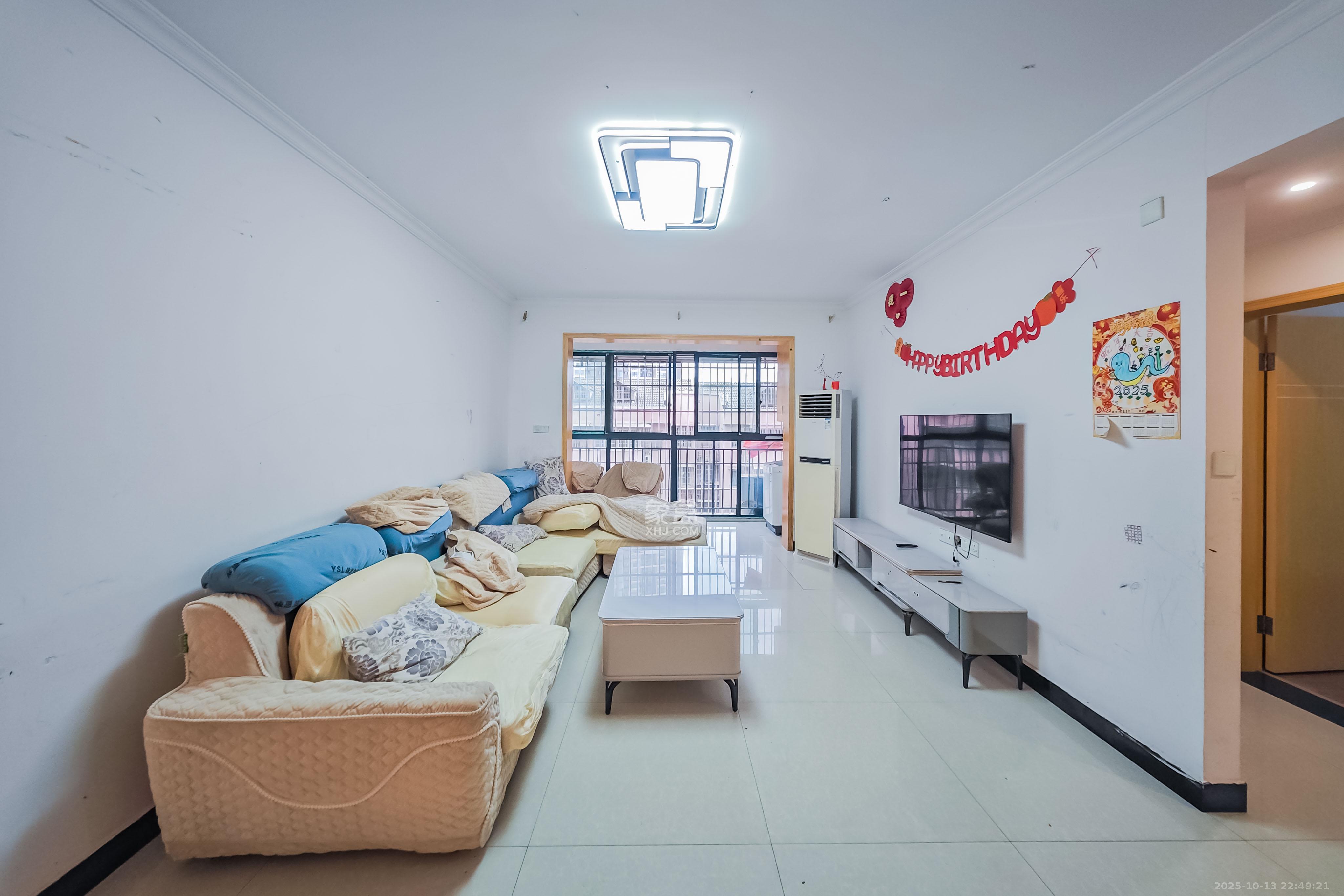 龙吉湾小区（龙瑞尚苑）  3室2厅1卫    79.8万