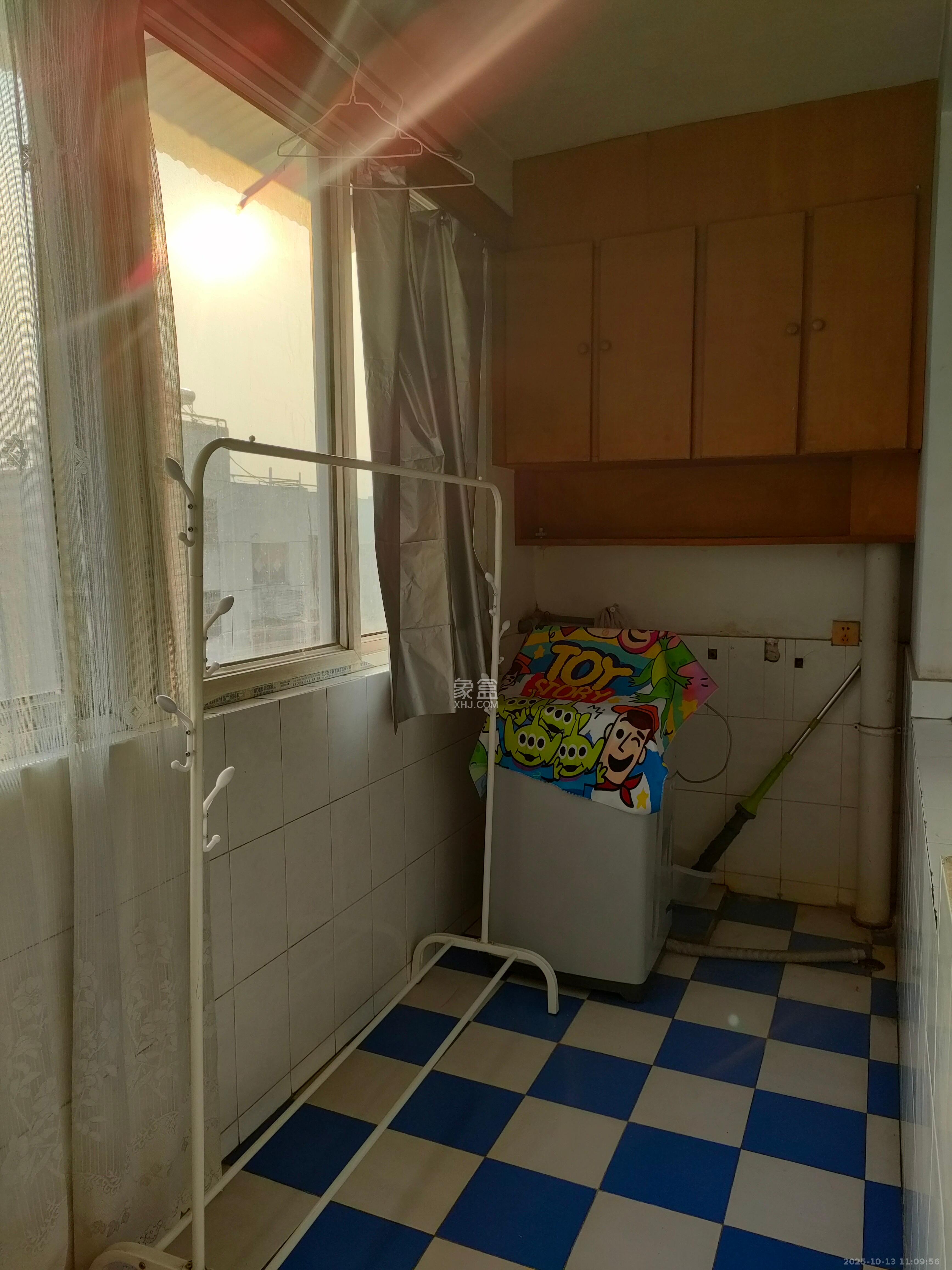 振湘小区  2室1厅1卫    1000.0元/月室内图