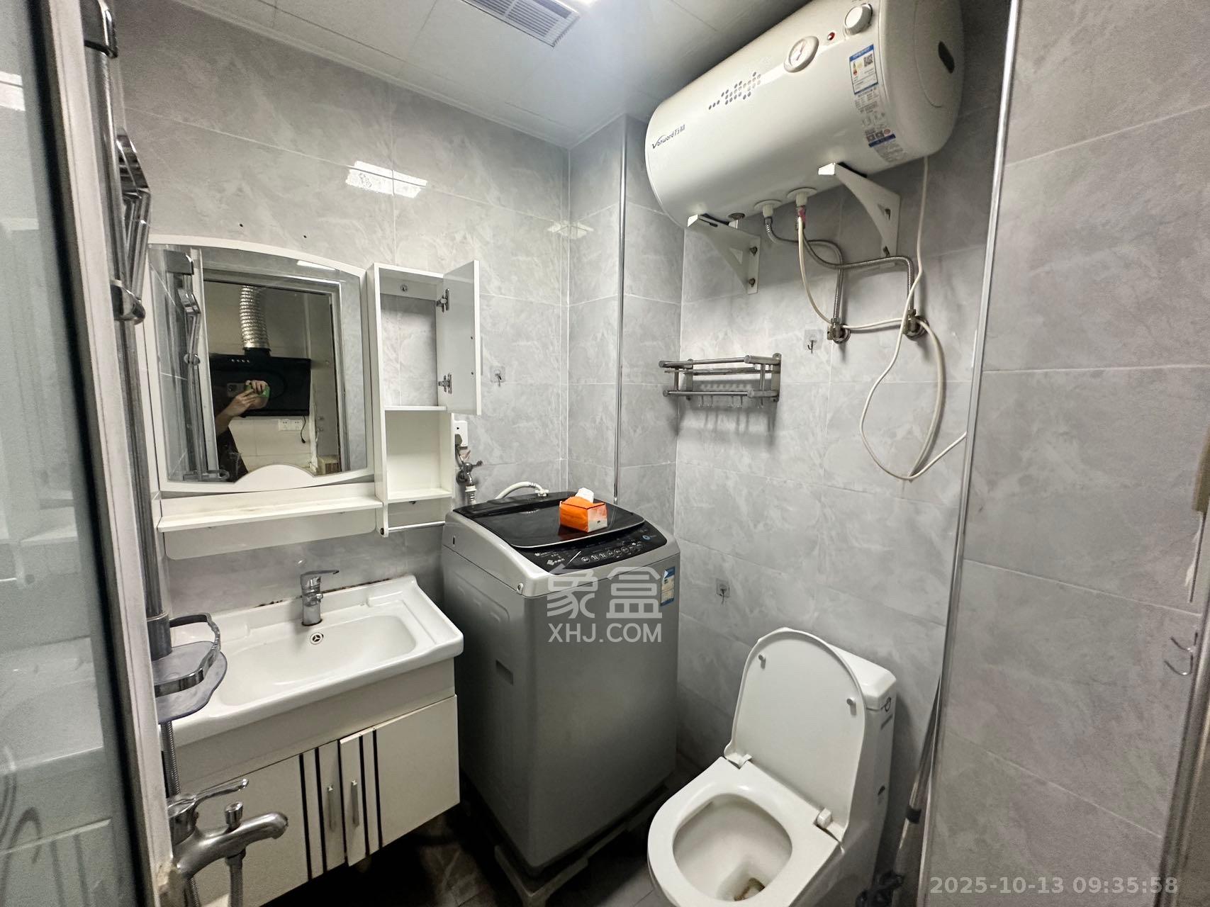 裕天国际商汇中心 1室1厅1卫 1150.0元/月 裕天国际商汇中心 1室1厅1卫 1150.0元/月室内图