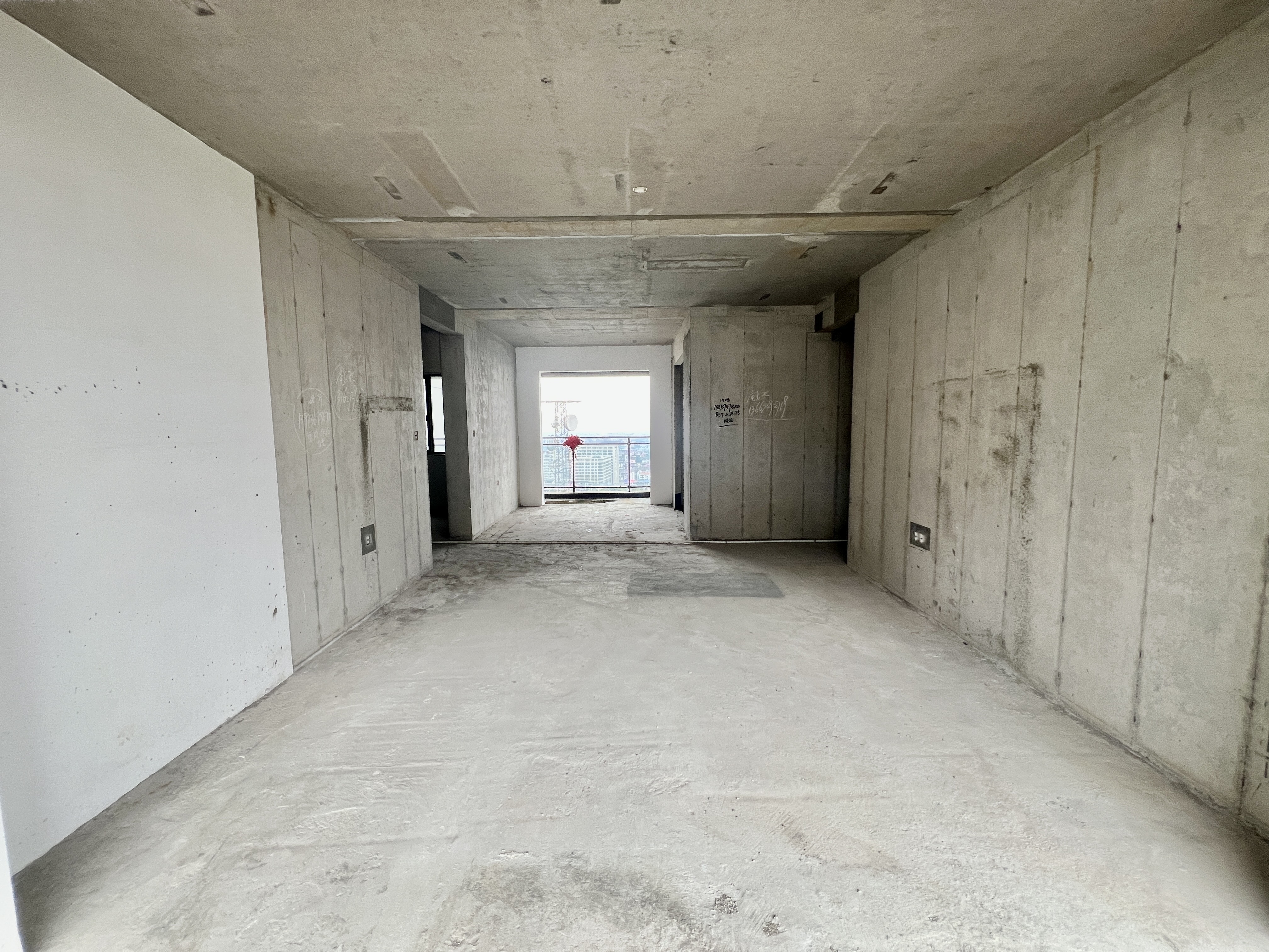 建工城城市之光  4室2厅2卫    88.8万客厅