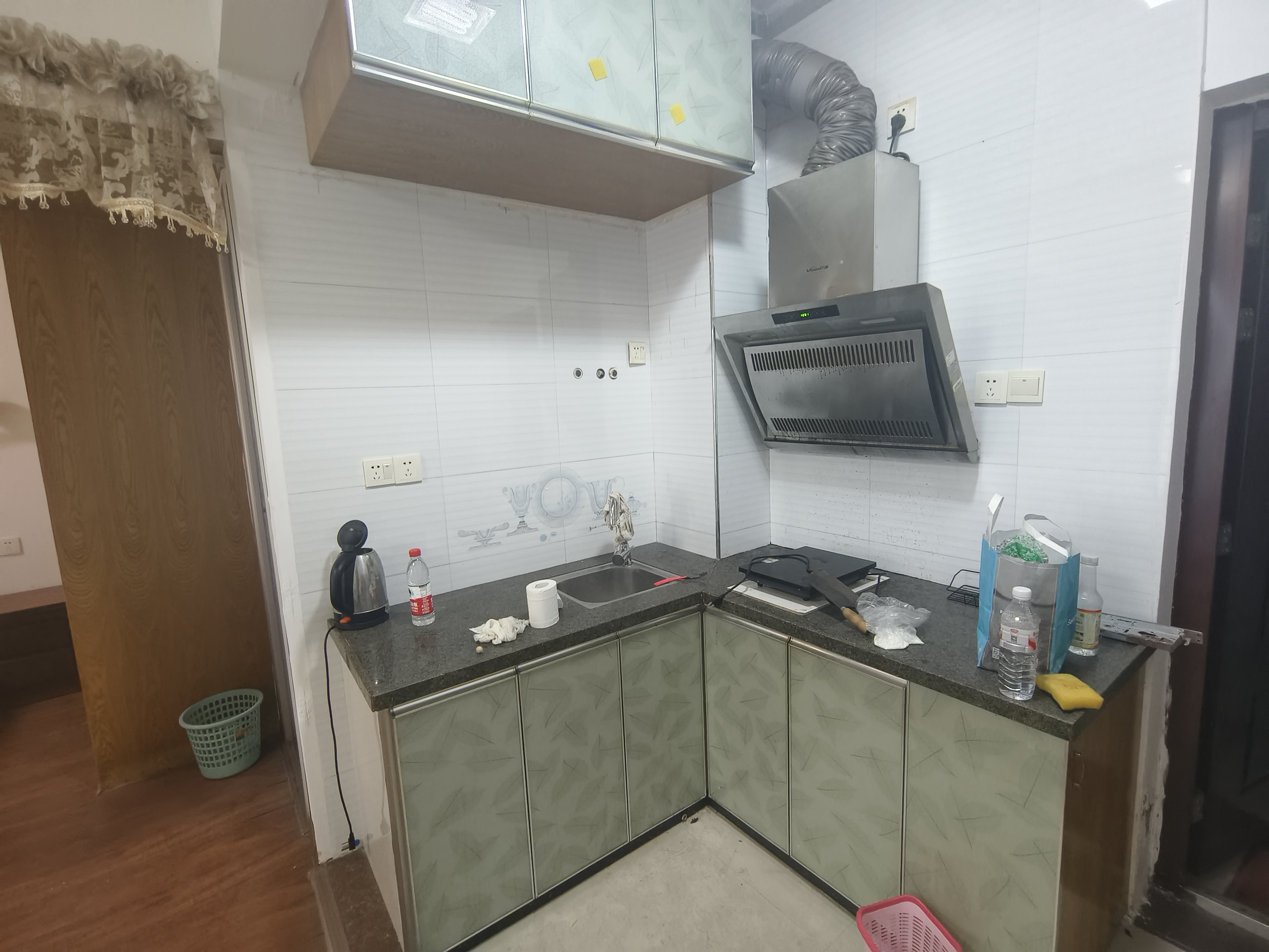 名仕华府  1室1厅1卫    800.0元/月室内图