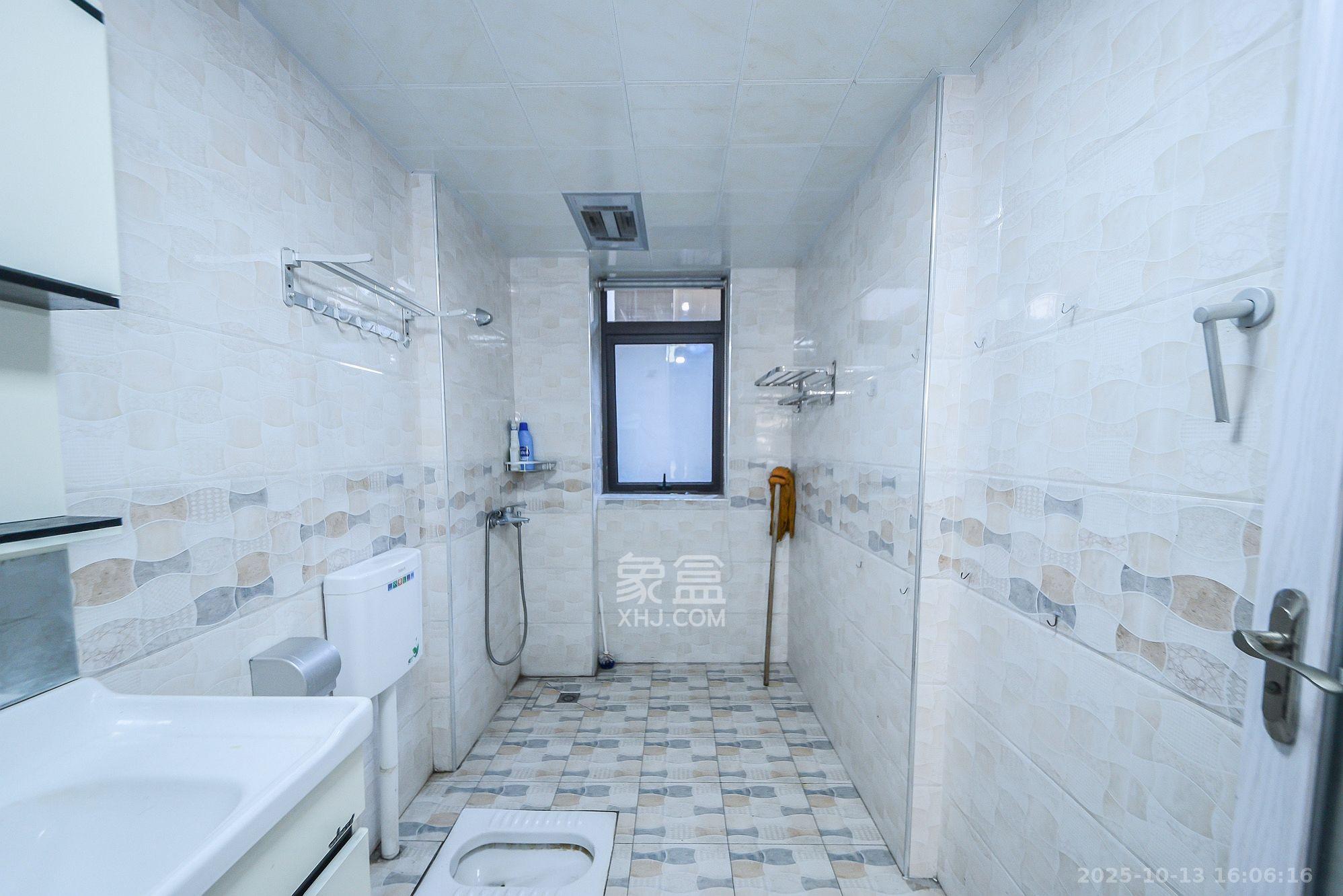 大鸿杰座 3室2厅1卫 3000.0元/月 大鸿杰座 3室2厅1卫 3000.0元/月室内图