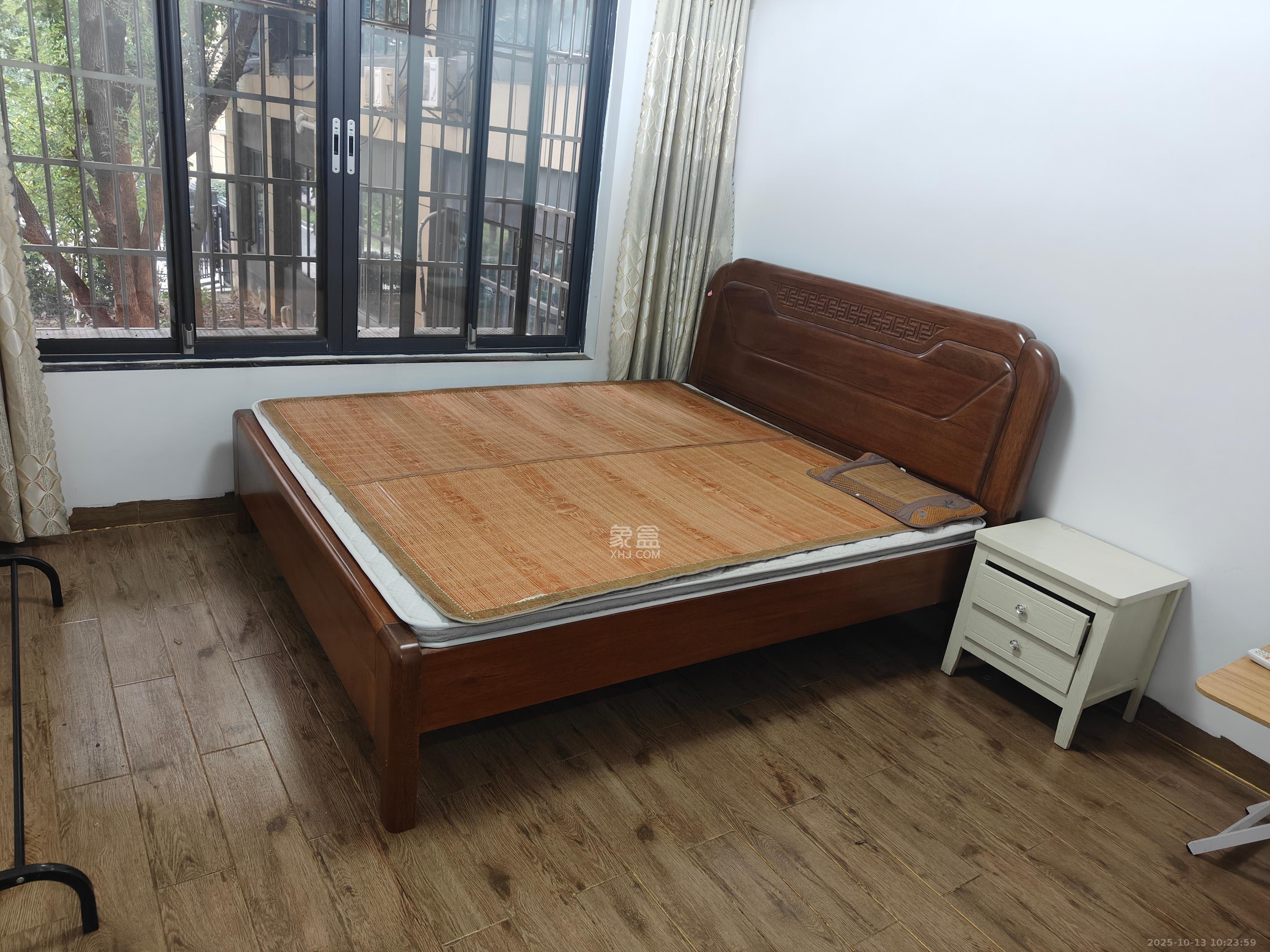 桥头家苑一期  3室2厅0卫    1900.0元/月 桥头家苑一期  3室2厅0卫    1900.0元/月室内图